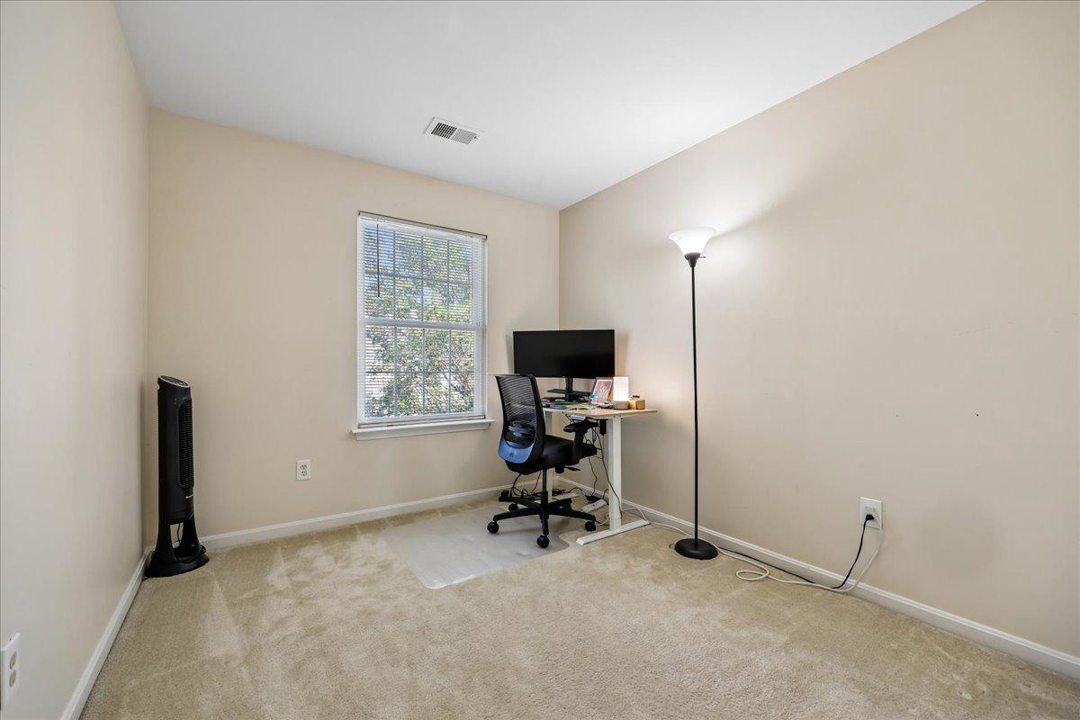 RIDGEFIELD - Residential