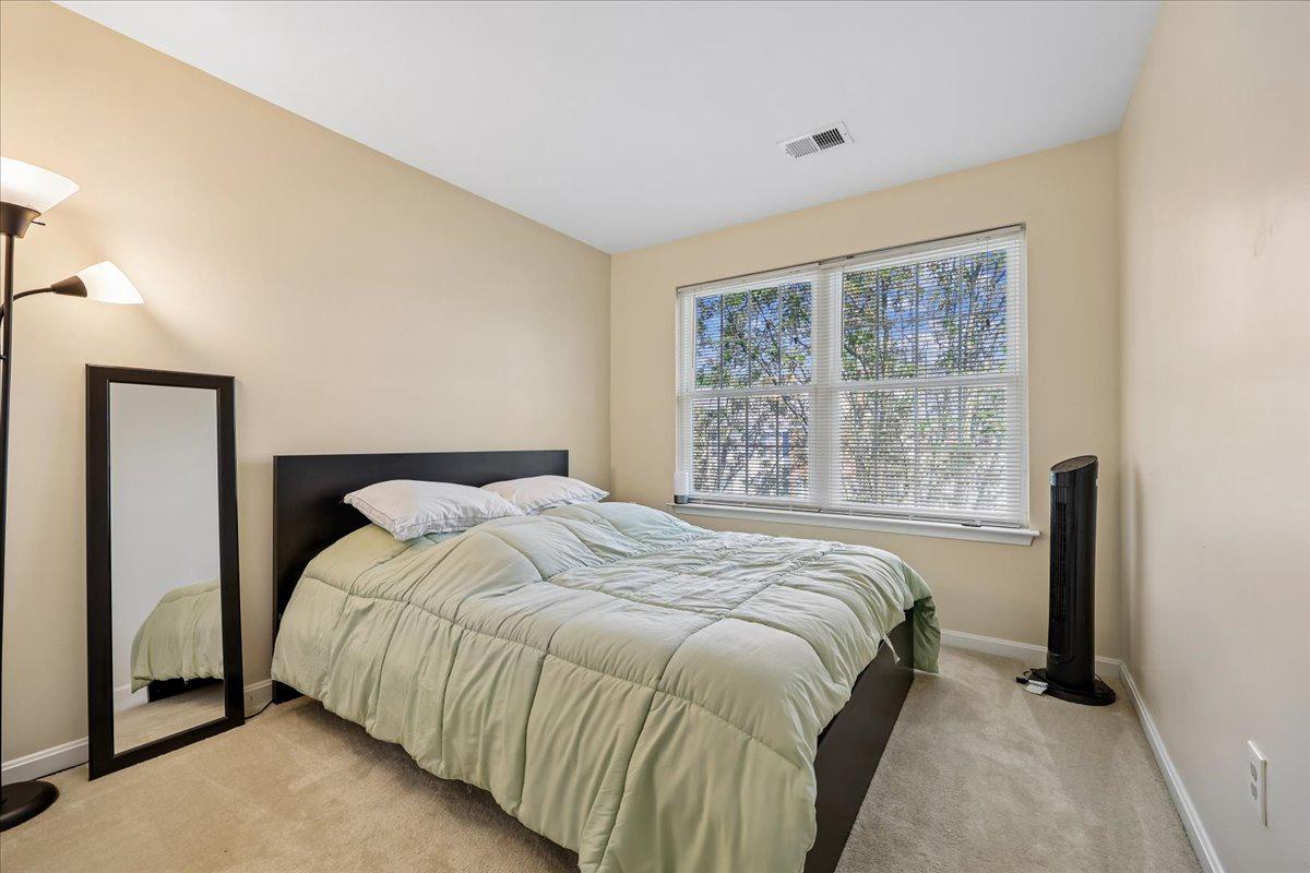 RIDGEFIELD - Residential