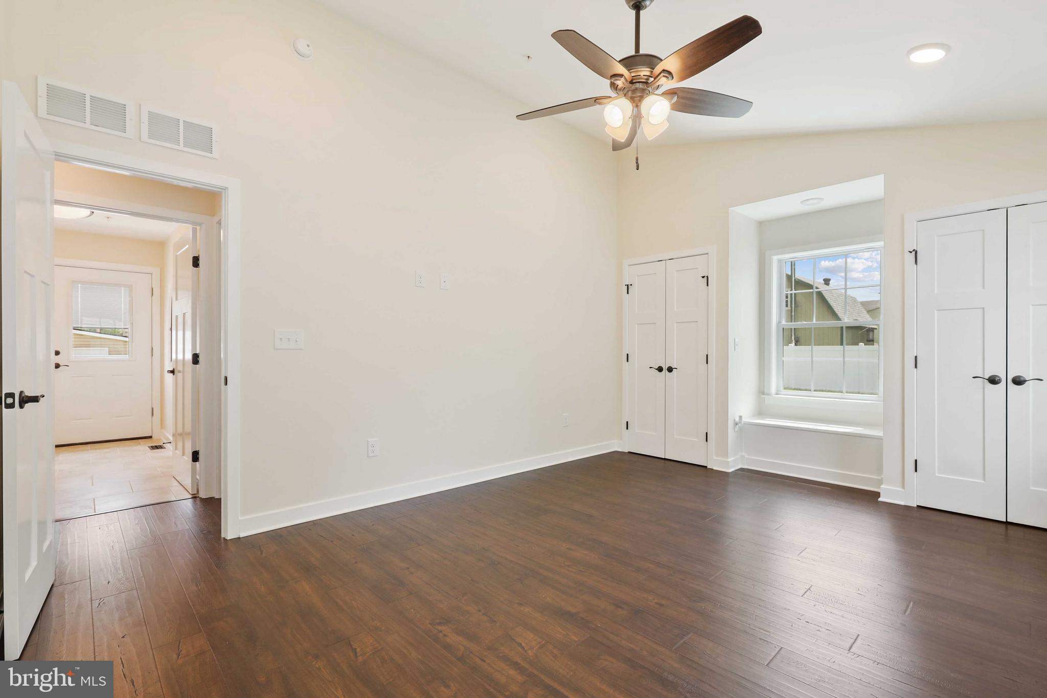 ABERDEEN HILLS - Residential