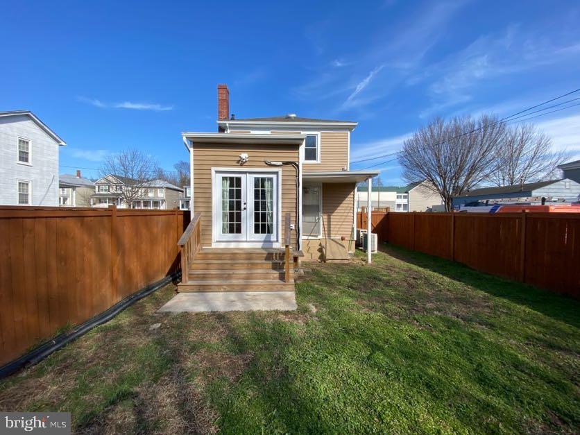 DOWNTOWN FREDERICKSBURG - Residential Lease