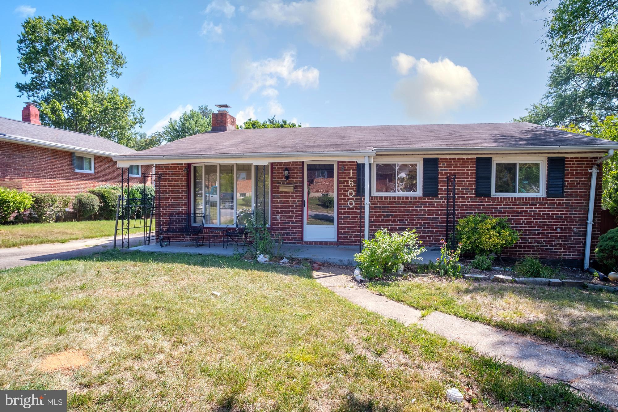 Welcome to 1600 Claridge Ave! This 3-bedroom, 1.5-bath home offers a functional layout and plenty of opportunity to update and make it your own. The main level features a living room with a wood-burning fireplace, a separate dining room with sliding glass doors leading to an enclosed porch, and an eat-in kitchen.
The enclosed porch provides additional living space with windows, a ceiling fan, countertop with sink, and a portable wood-burning fireplace. From the porch, step outside to a private backyard surrounded by mature foliage or enjoy the separate deck tucked beneath a shade tree—ideal for relaxing or entertaining.
The finished lower level includes a spacious recreation room with a built-in bar, a half bath, and an additional bonus room with a door, offering flexible space for a home office, hobby room, or storage.
Conveniently located near shopping, dining, parks, and major commuter routes, this home is ready for its next owner to add their personal style and updates. A great opportunity to build equity in a well-established neighborhood.