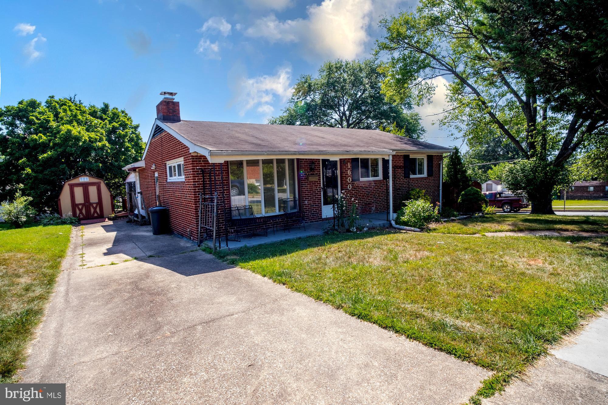 VISTA MANOR - Residential