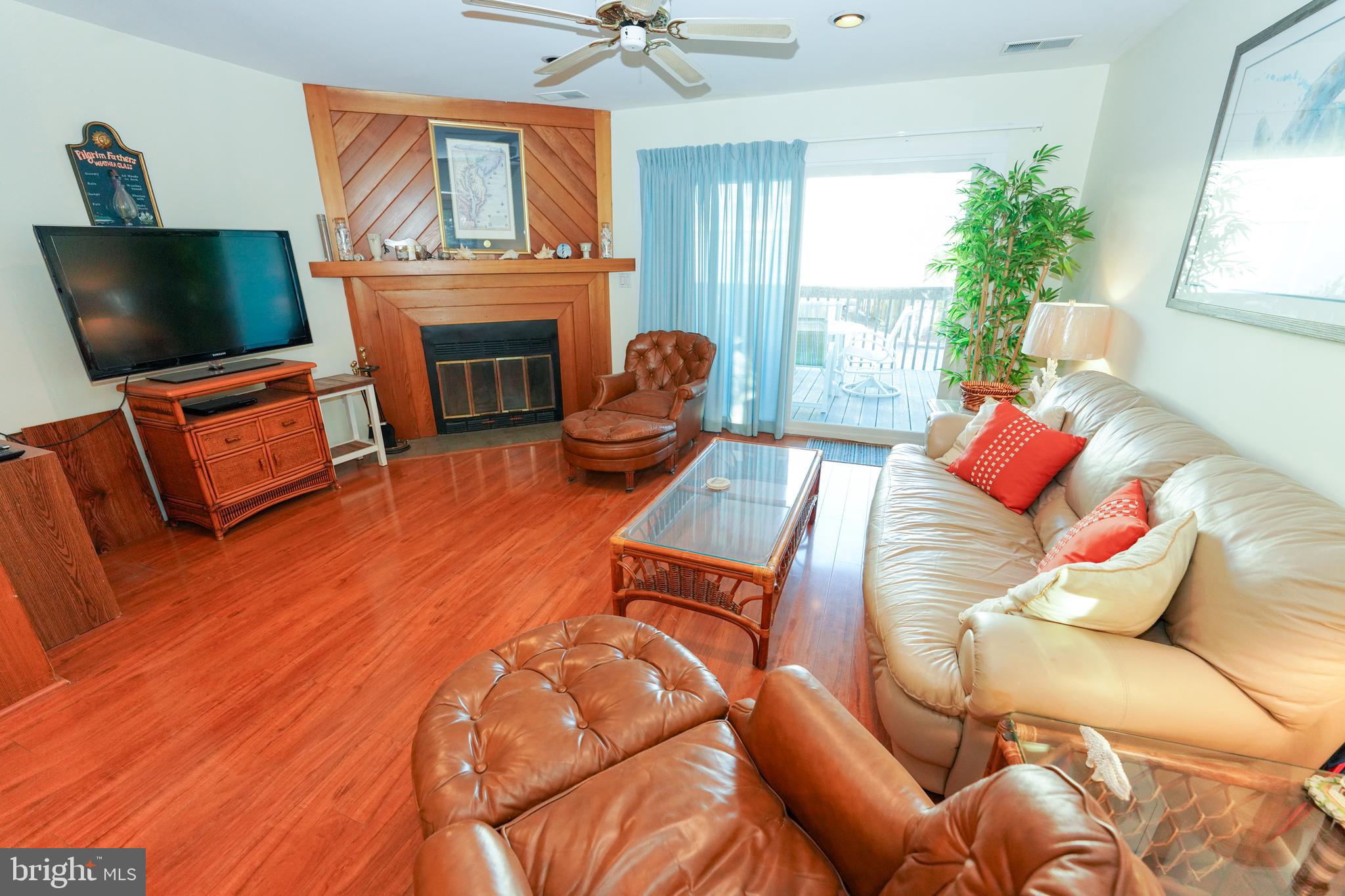 INDIAN HARBOR VILLAS - Residential