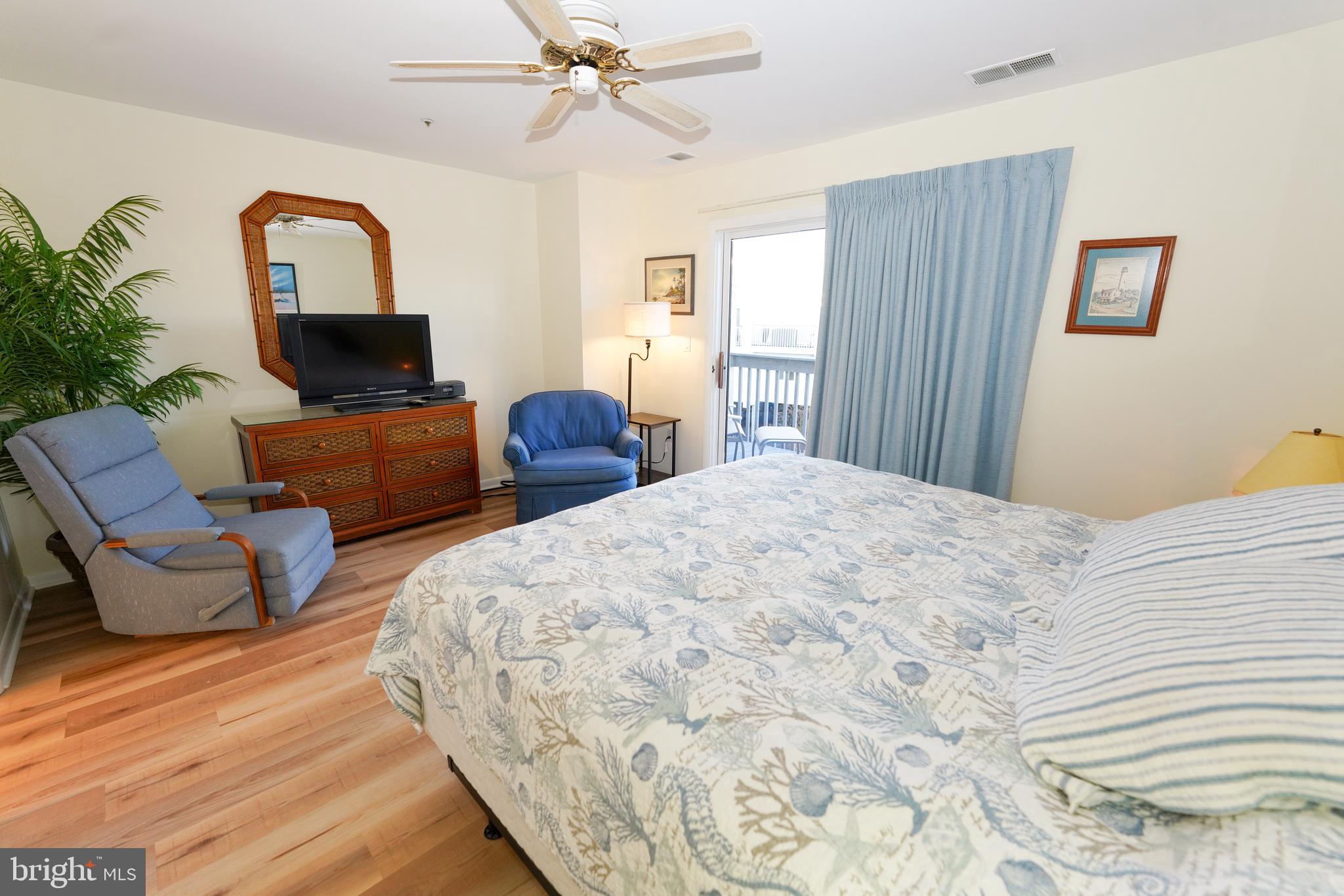 INDIAN HARBOR VILLAS - Residential