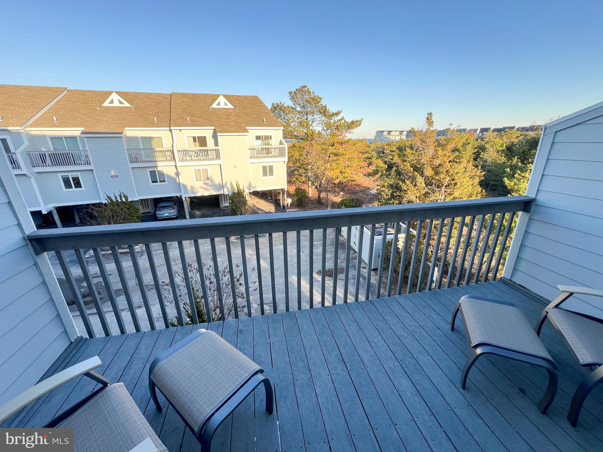 INDIAN HARBOR VILLAS - Residential