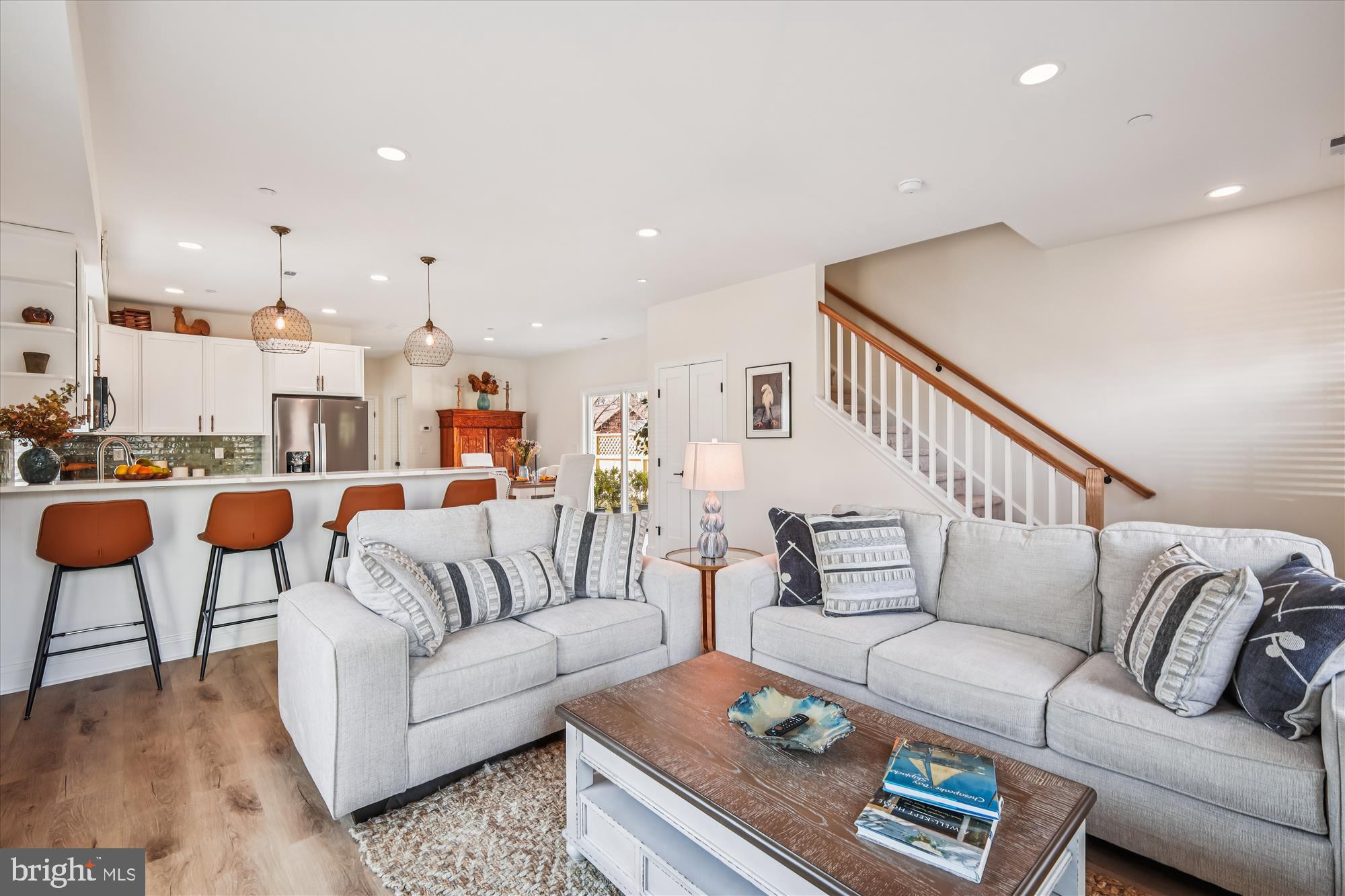EASTON - Residential