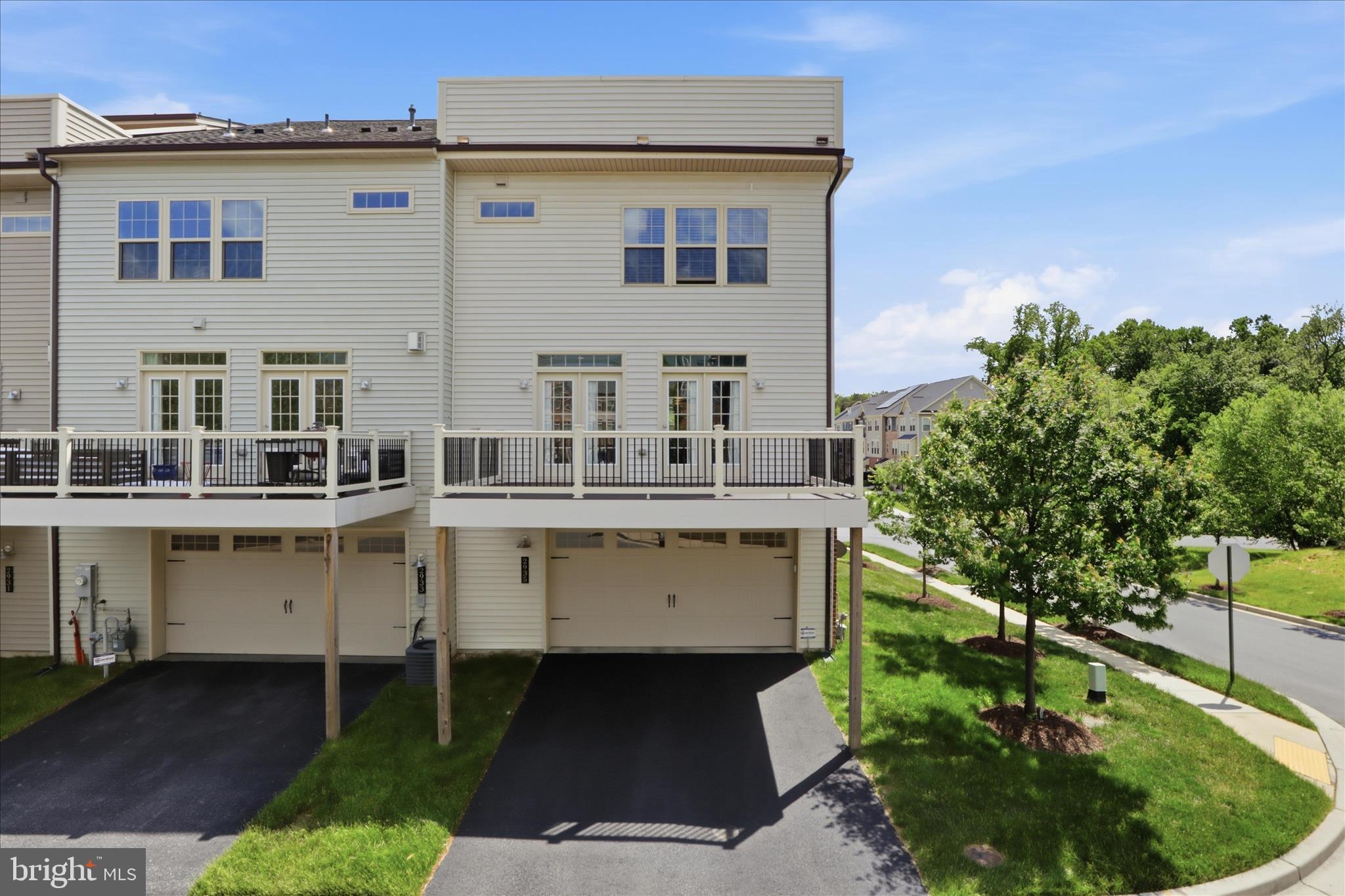 PARKSIDE - Residential