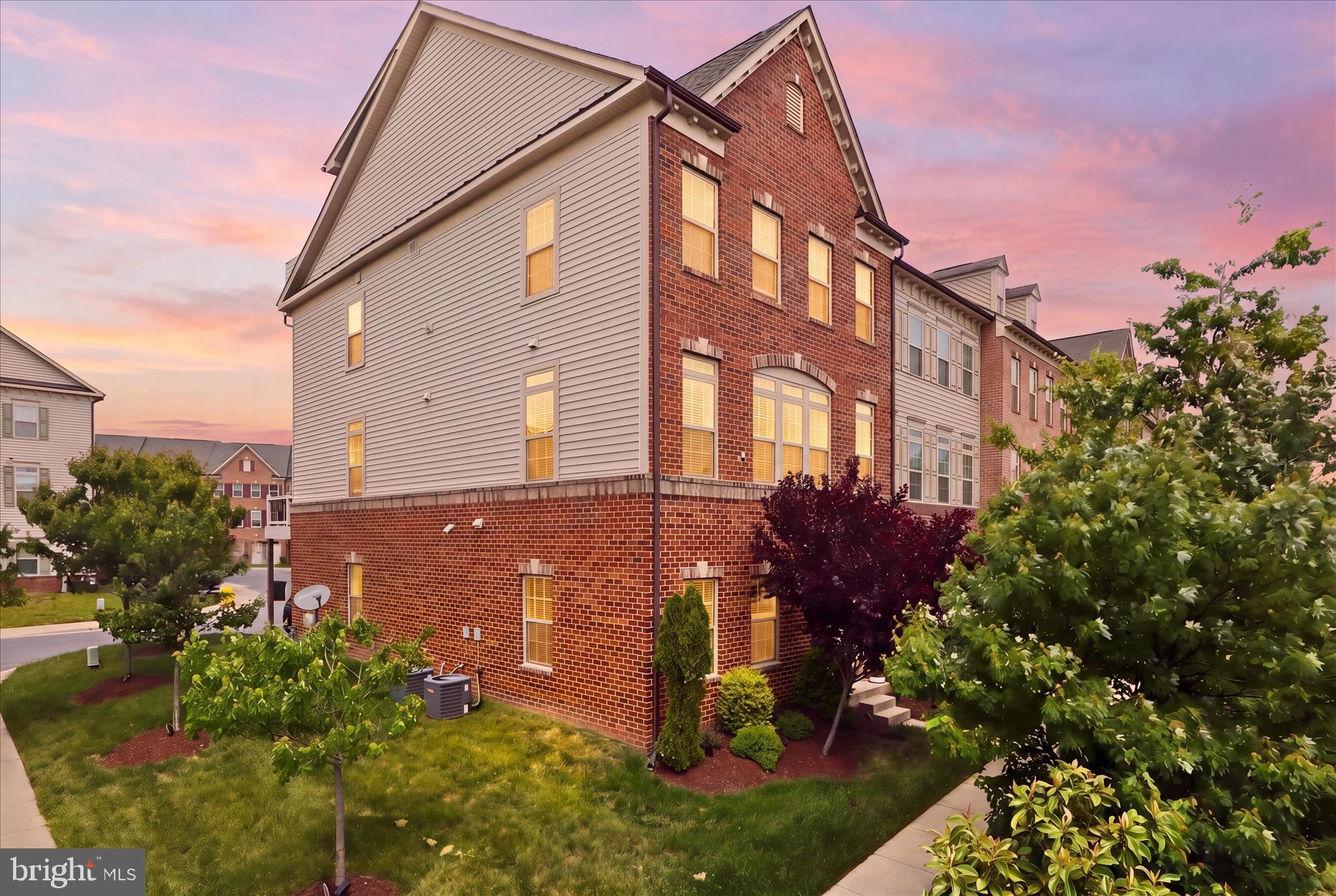 PARKSIDE - Residential
