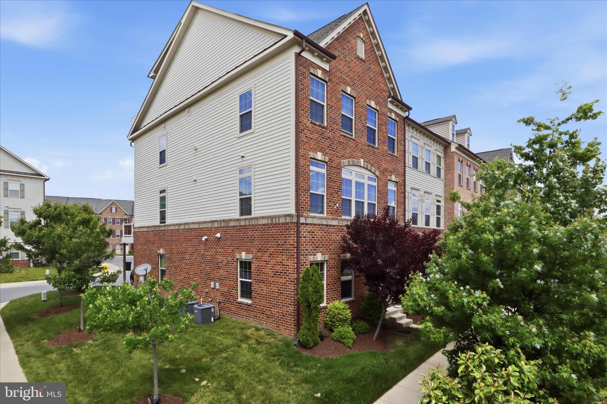 PARKSIDE - Residential