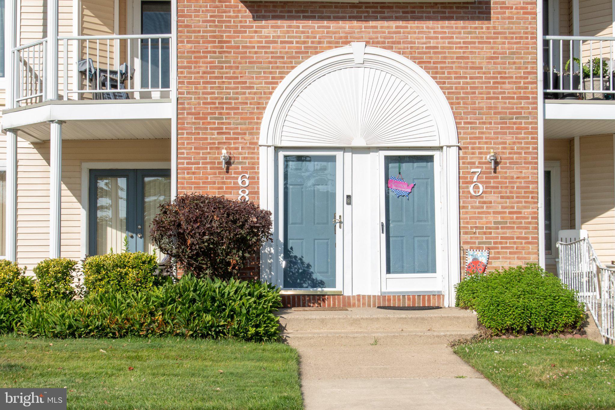 CRESTWOOD CONDO - Residential