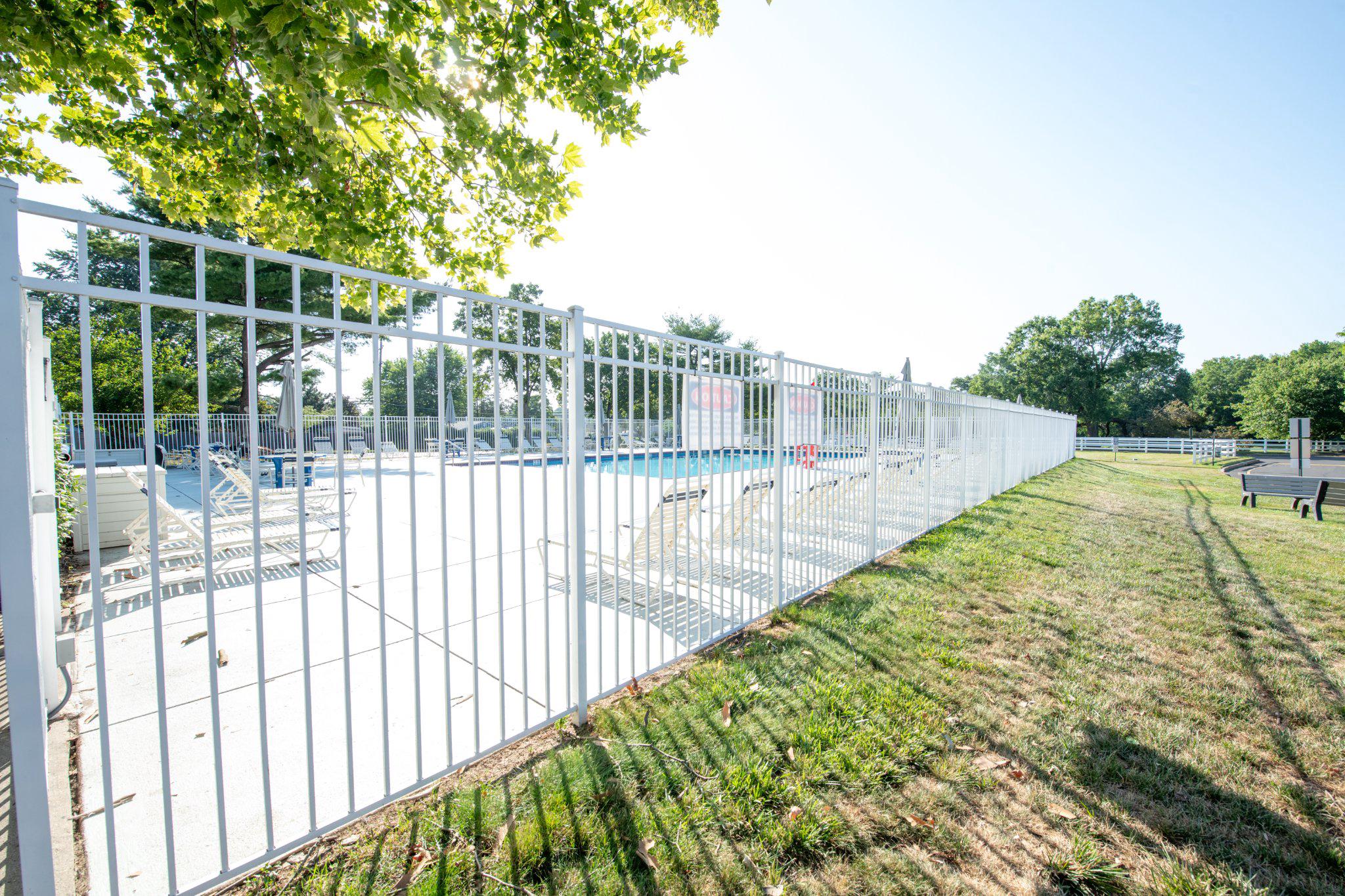 CRESTWOOD CONDO - Residential