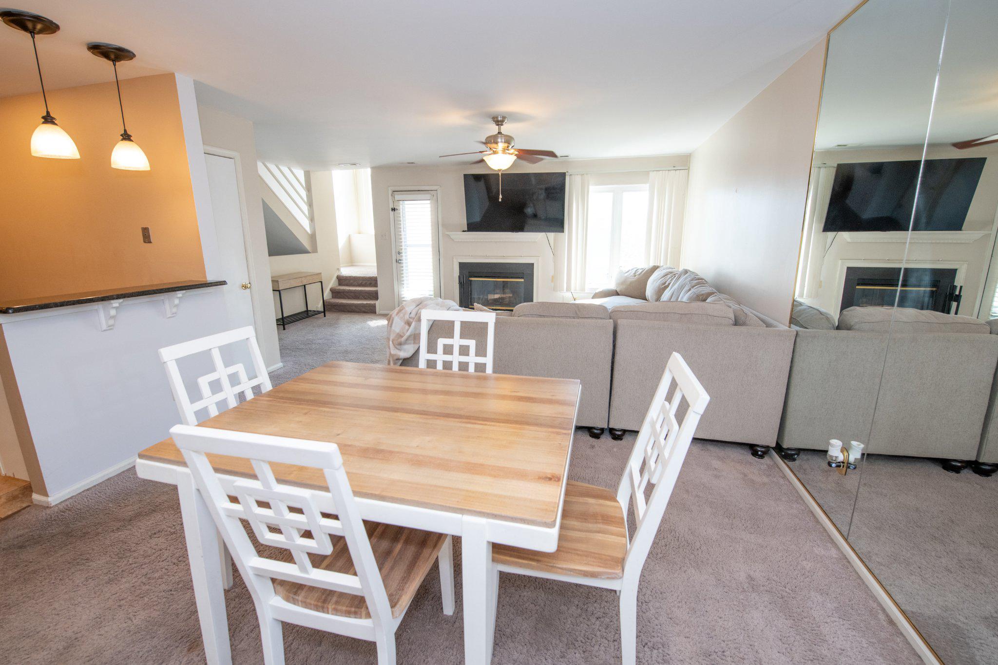 CRESTWOOD CONDO - Residential