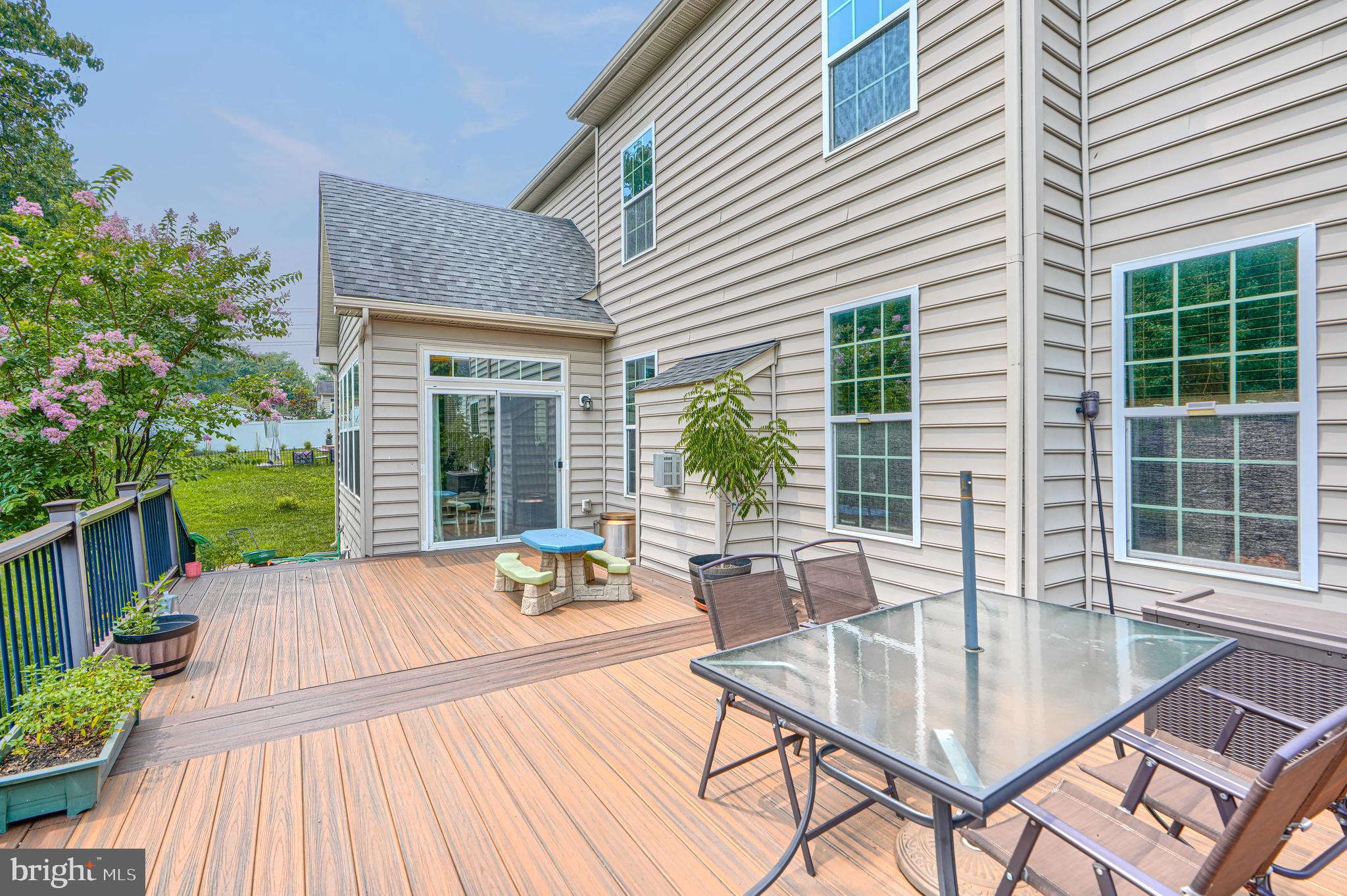 WINDLASS OVERLOOK - Residential