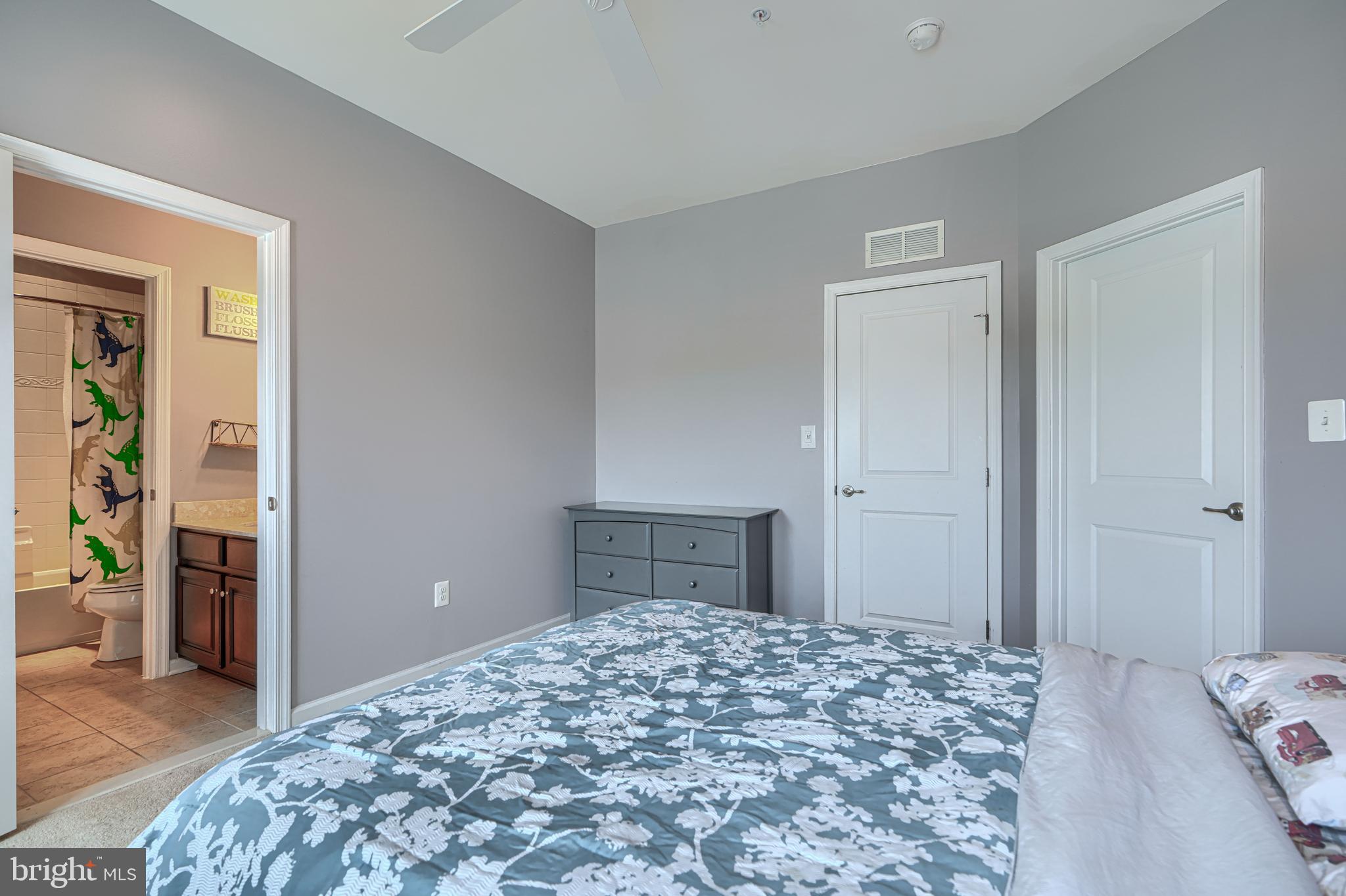 WINDLASS OVERLOOK - Residential