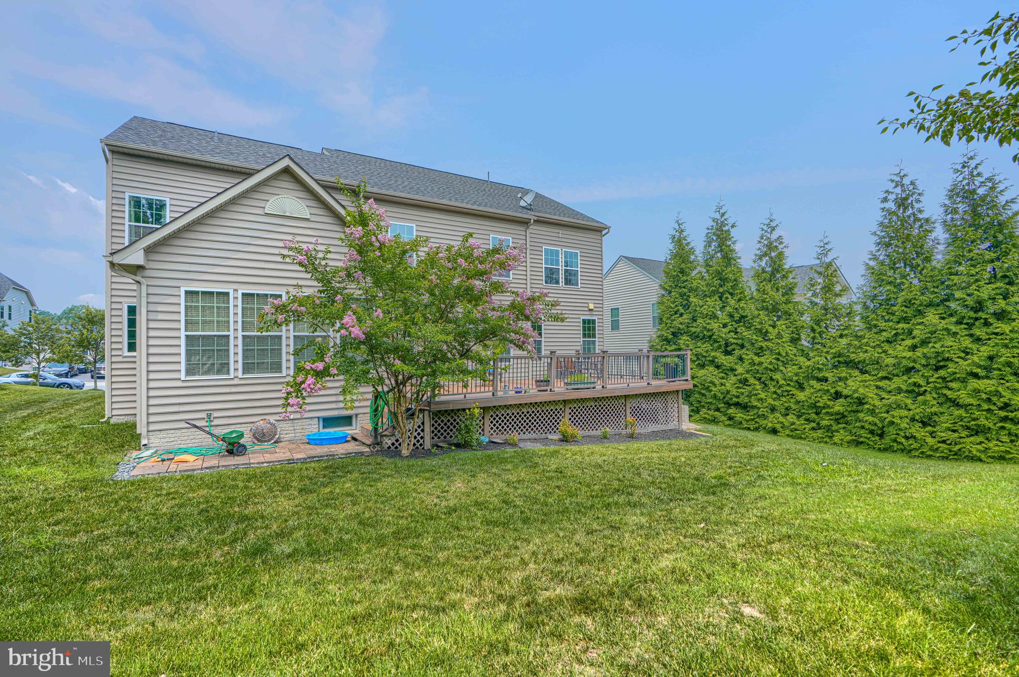 WINDLASS OVERLOOK - Residential