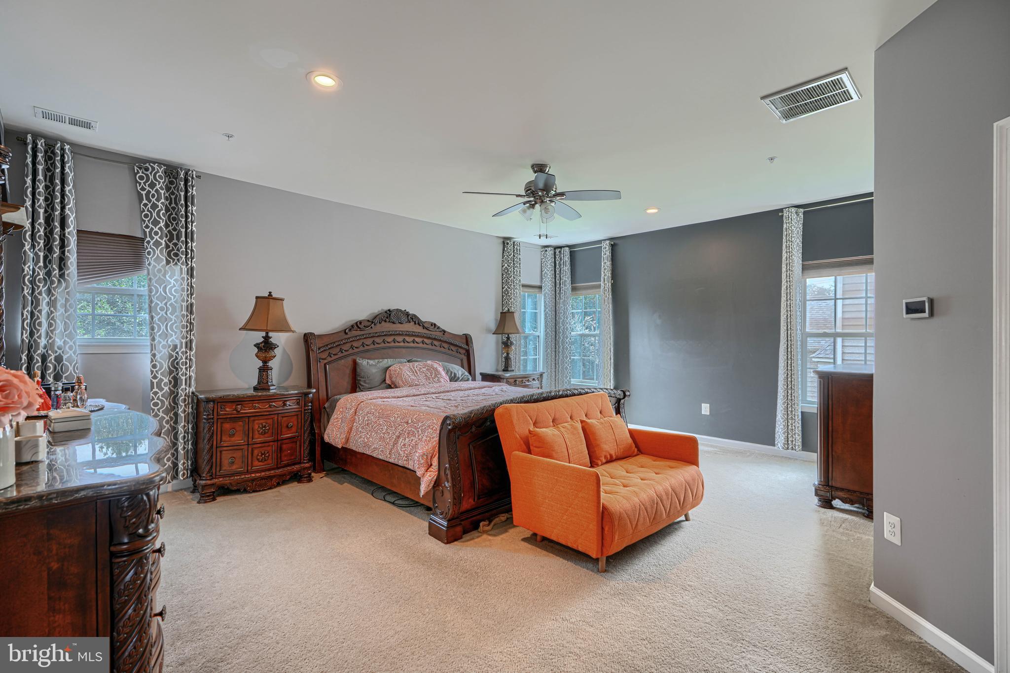 WINDLASS OVERLOOK - Residential