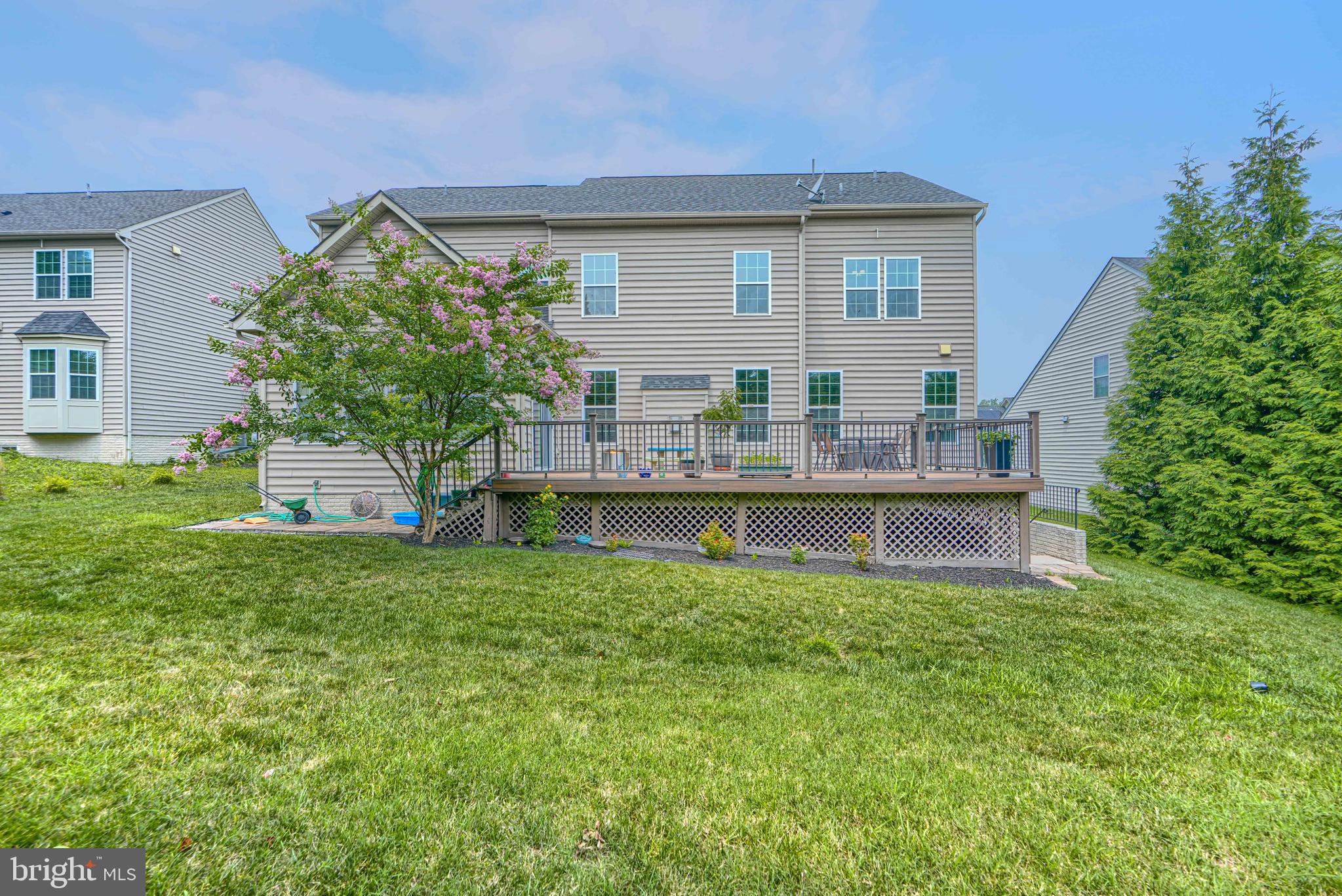 WINDLASS OVERLOOK - Residential