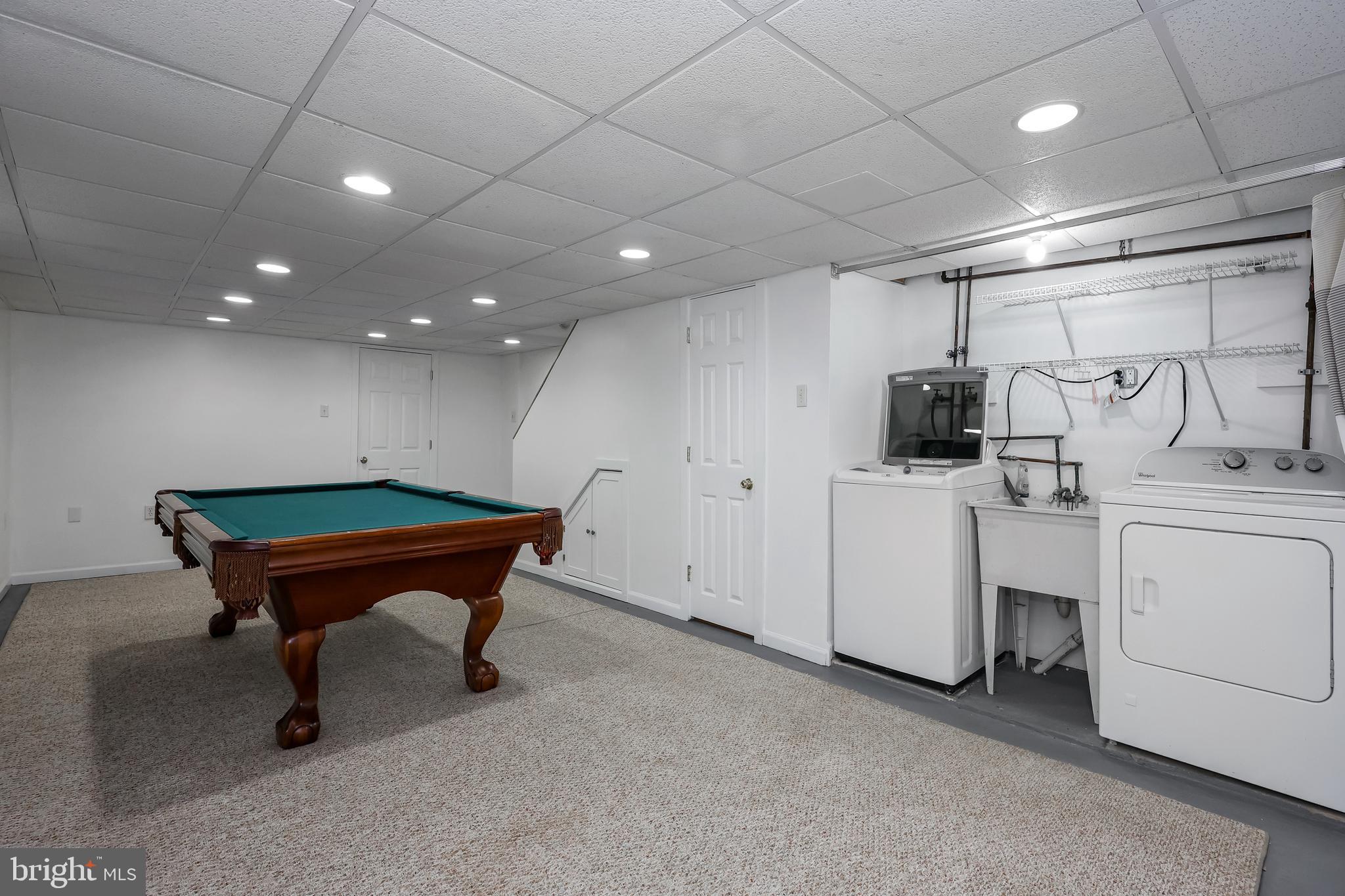 OAKMONT - Residential