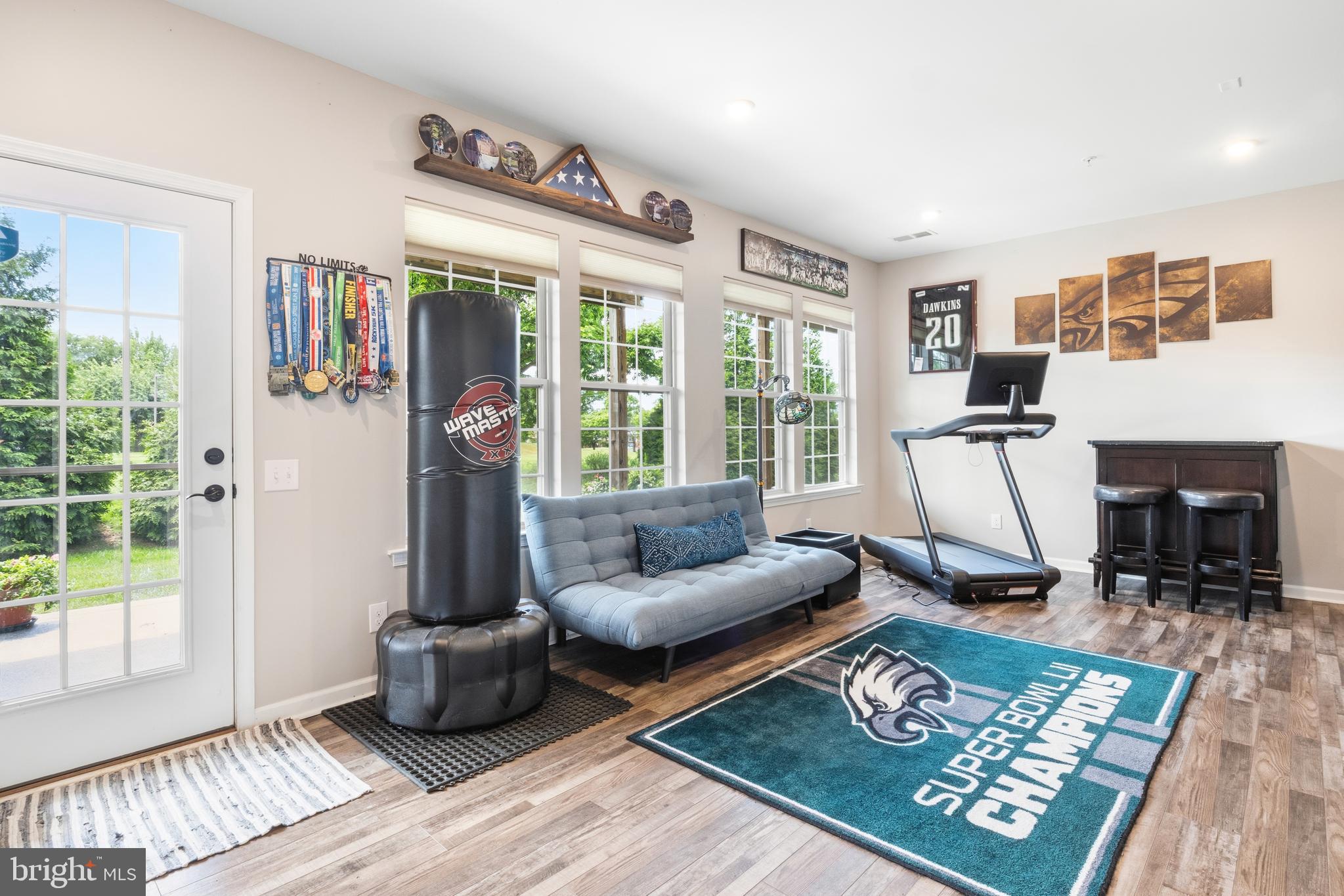 TALL OAKS - Residential