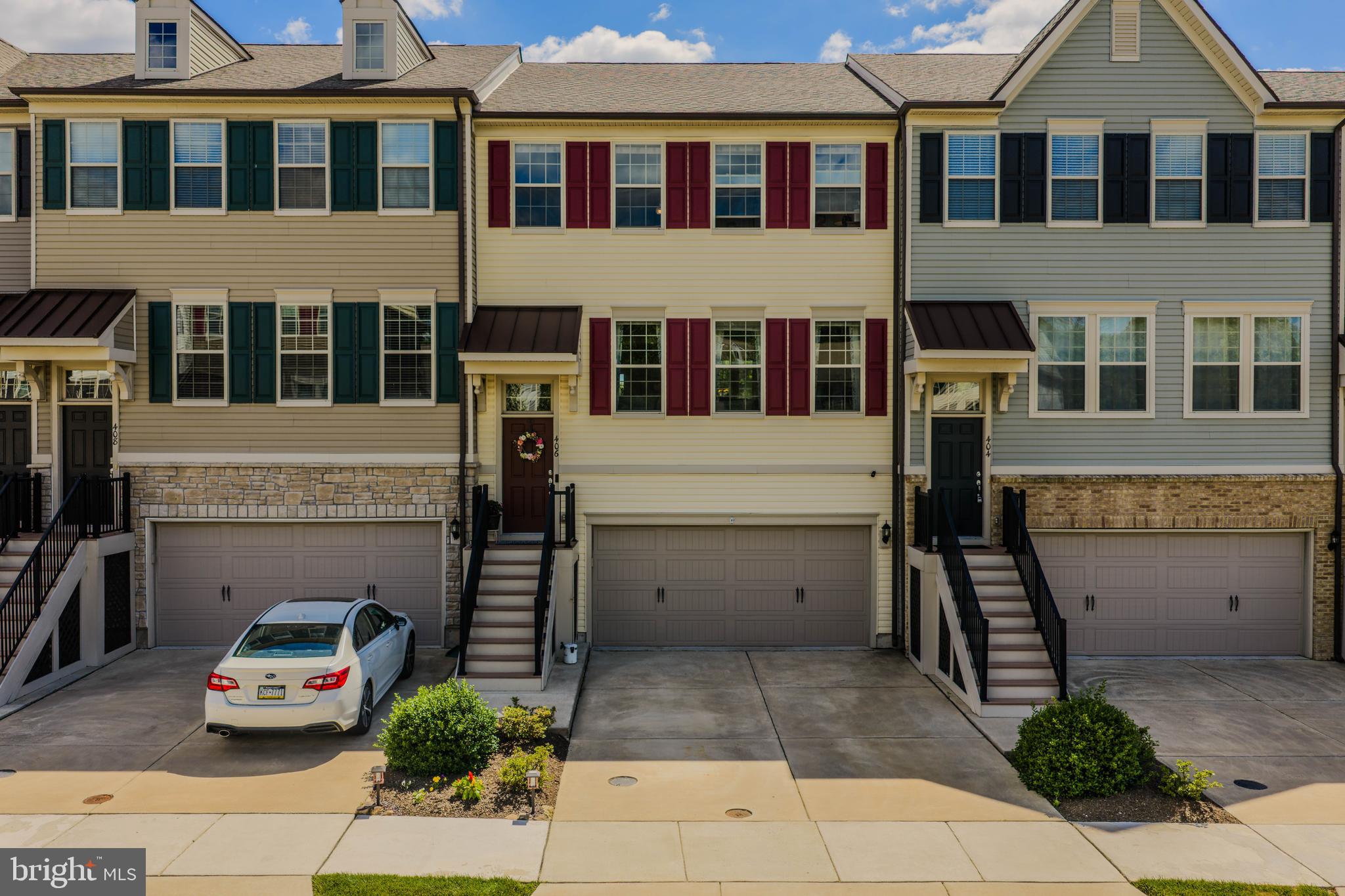 TALL OAKS - Residential