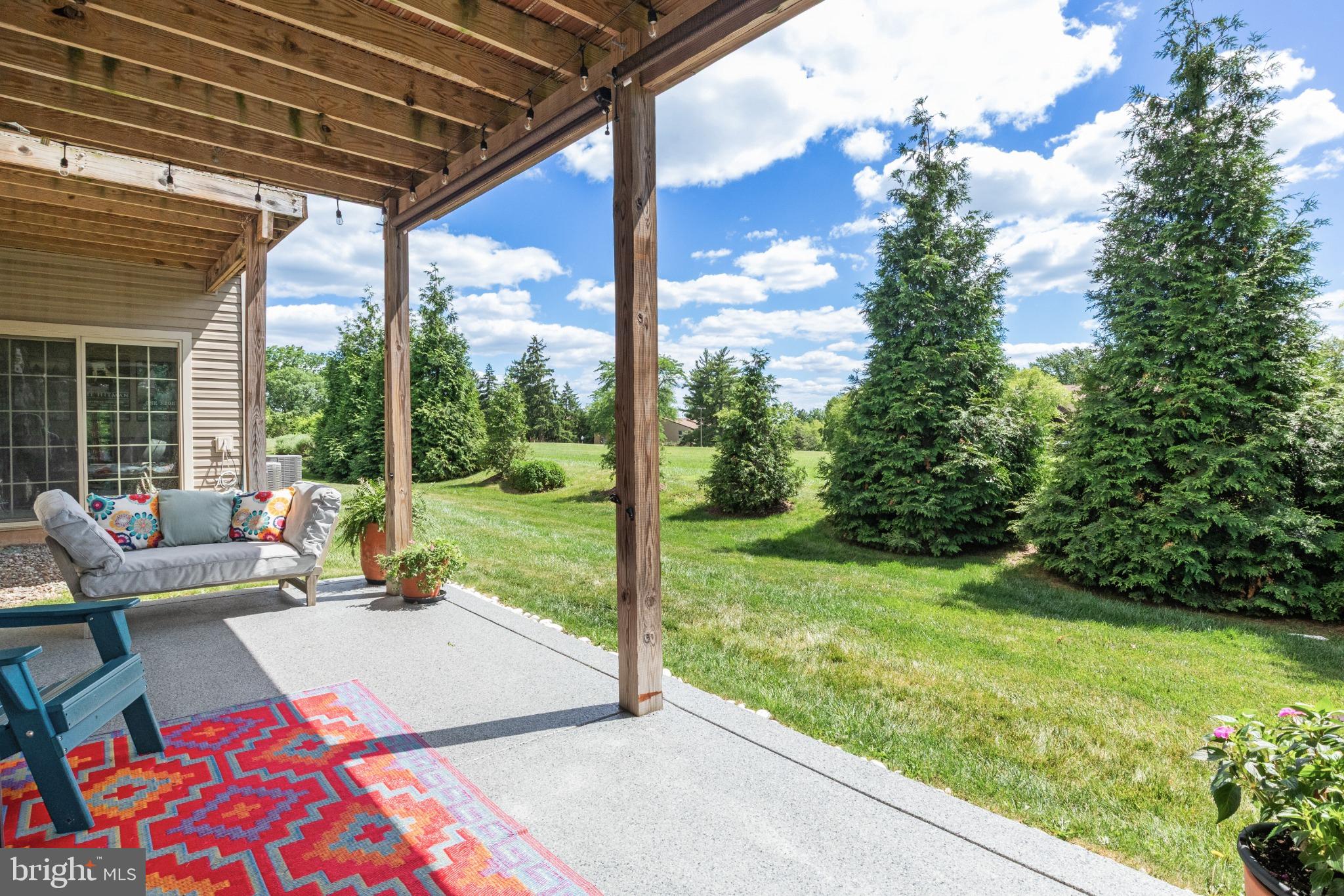 TALL OAKS - Residential