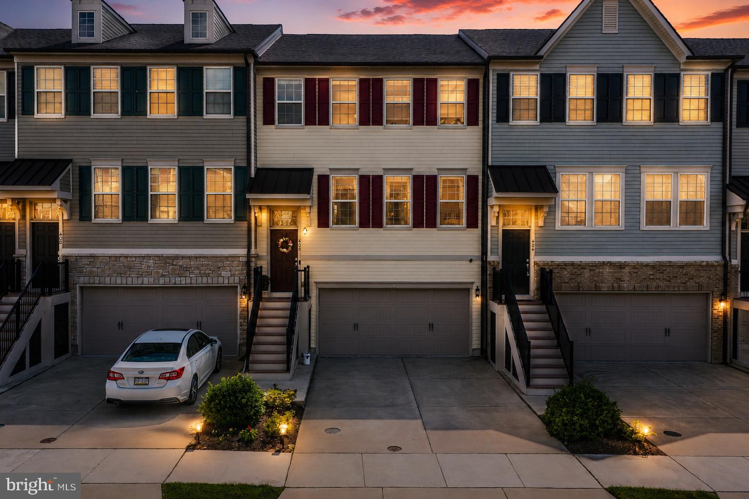 TALL OAKS - Residential