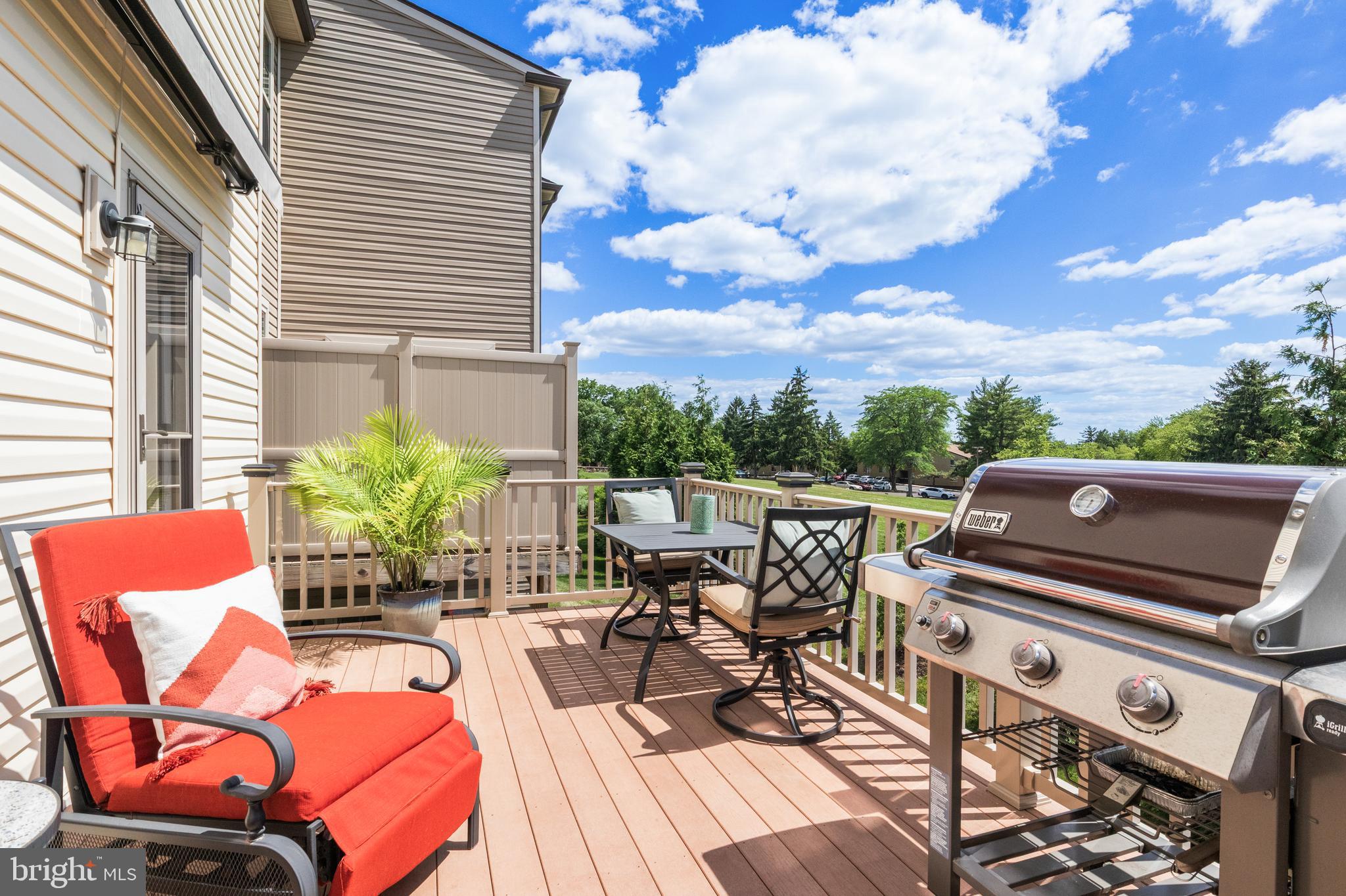 TALL OAKS - Residential