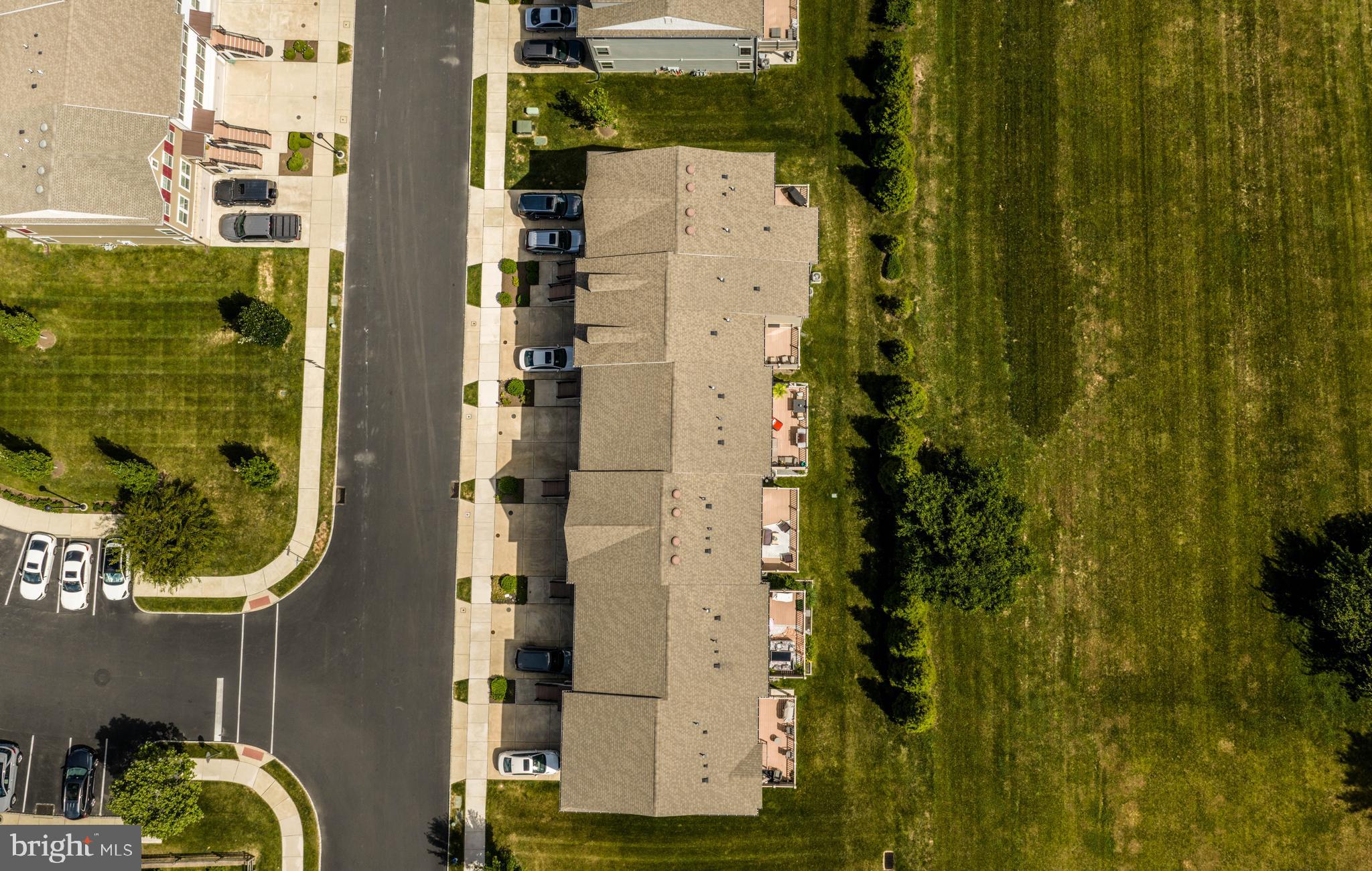 TALL OAKS - Residential