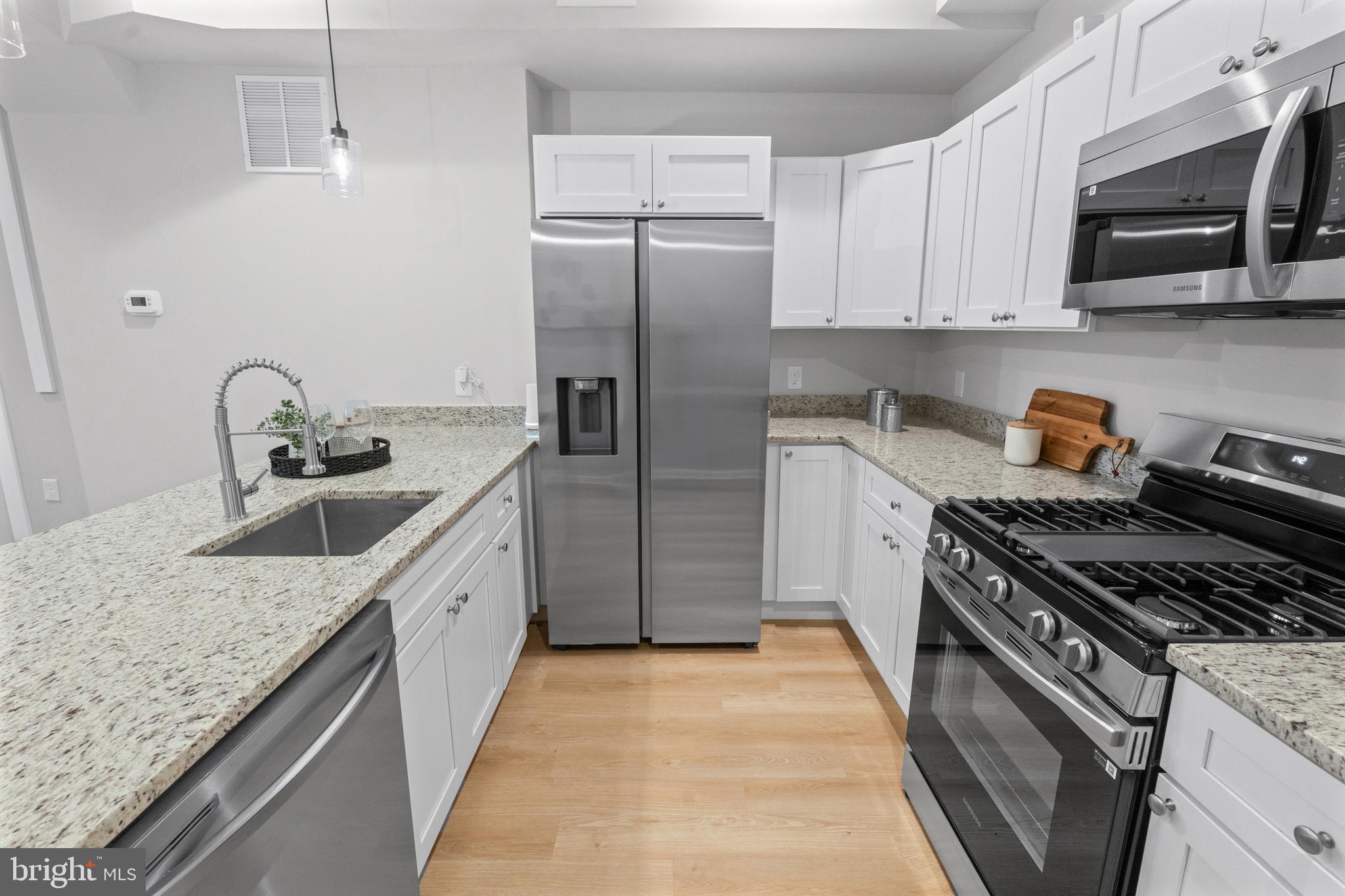 BROADWAY EAST - Residential