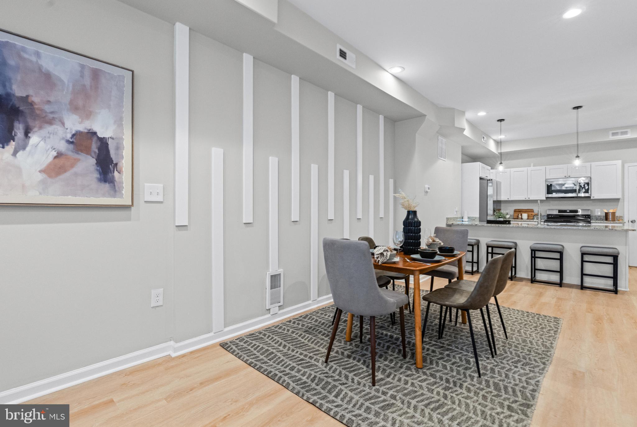 BROADWAY EAST - Residential