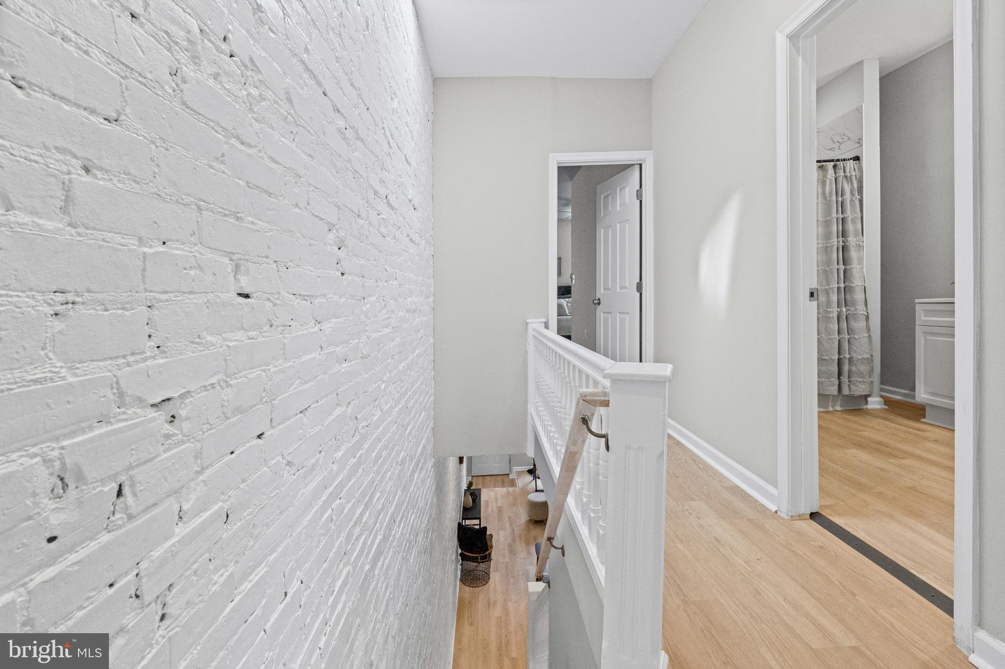 BROADWAY EAST - Residential