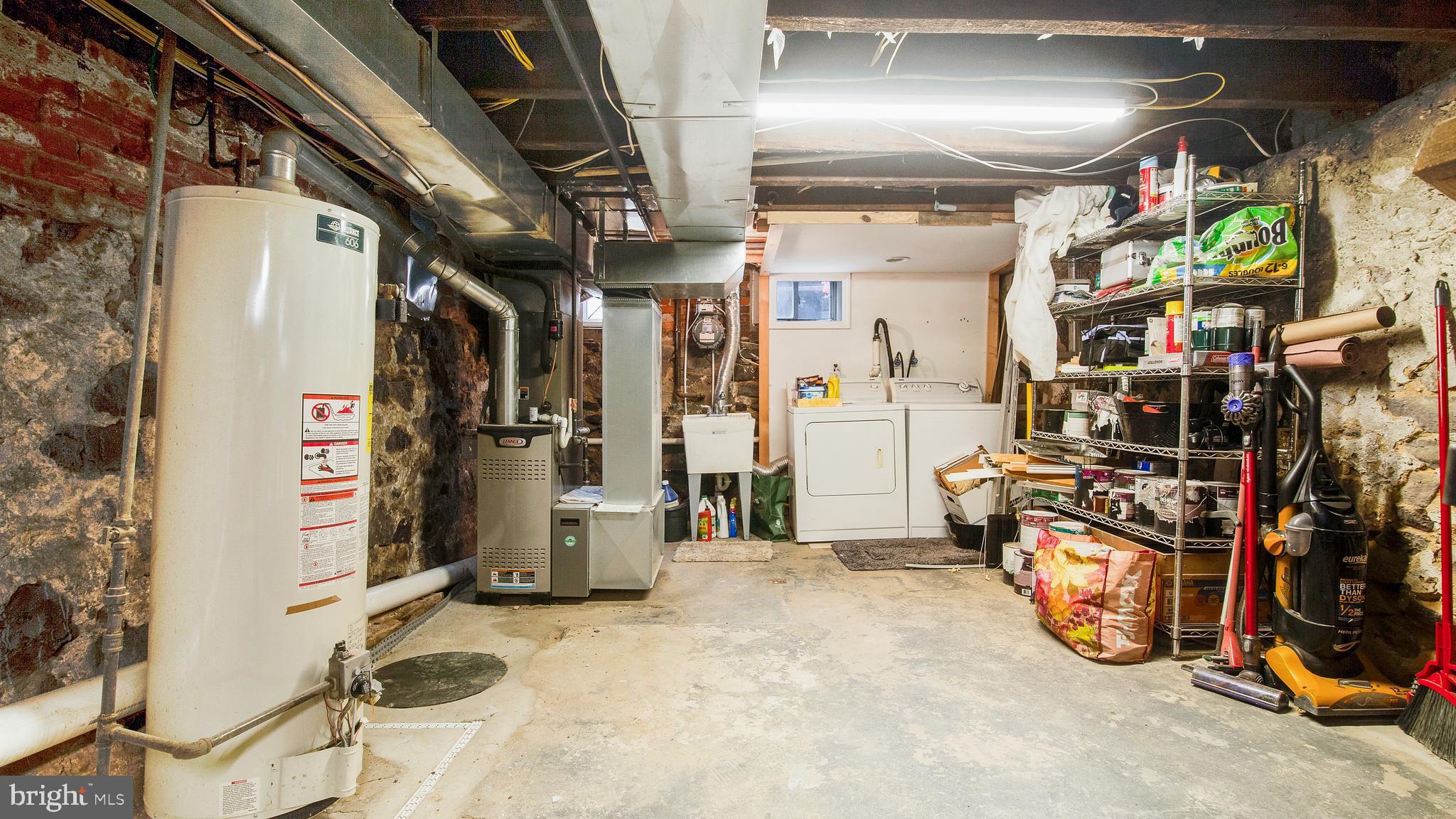 PASSYUNK SQUARE - Residential