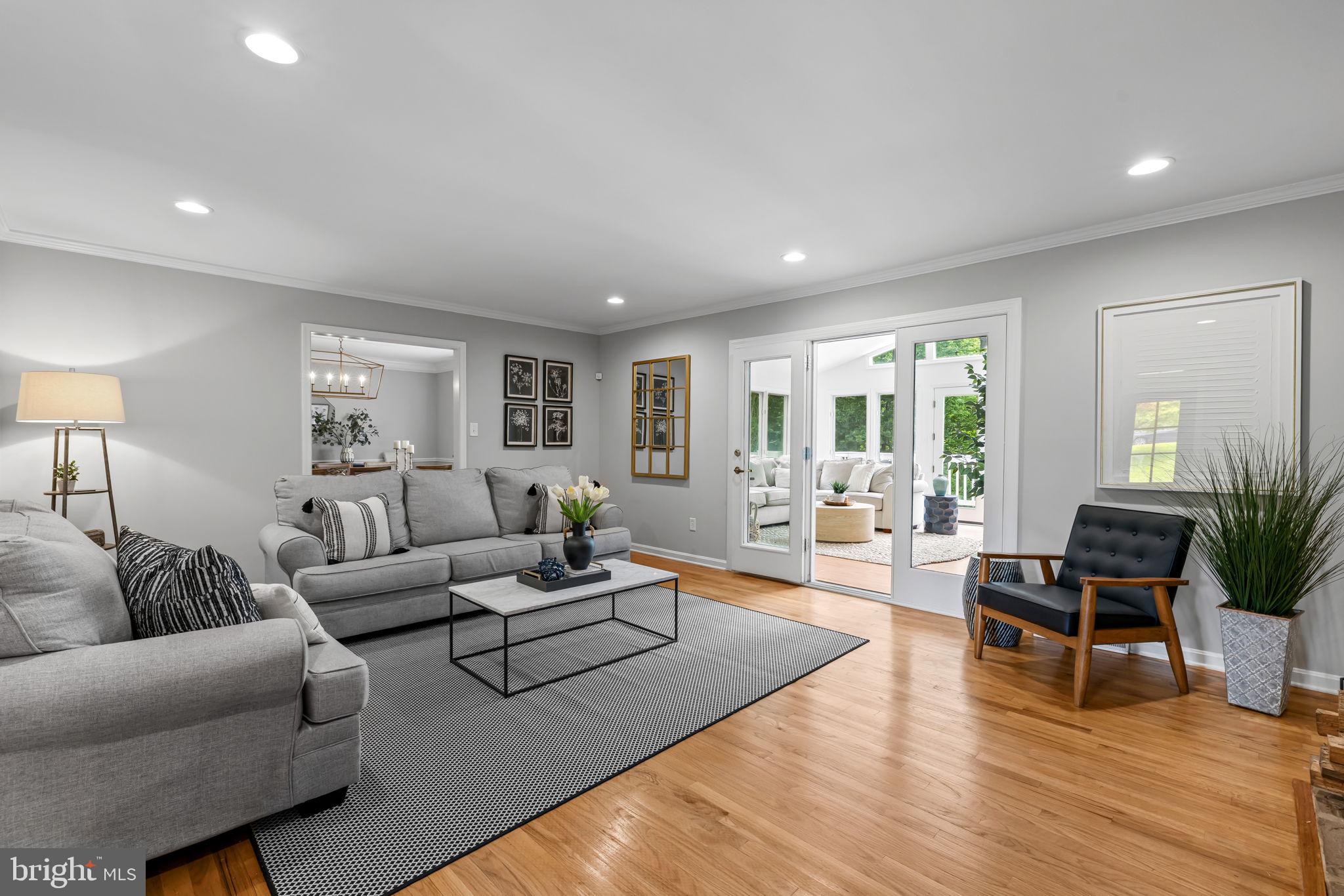 SUMMER HILL - Residential