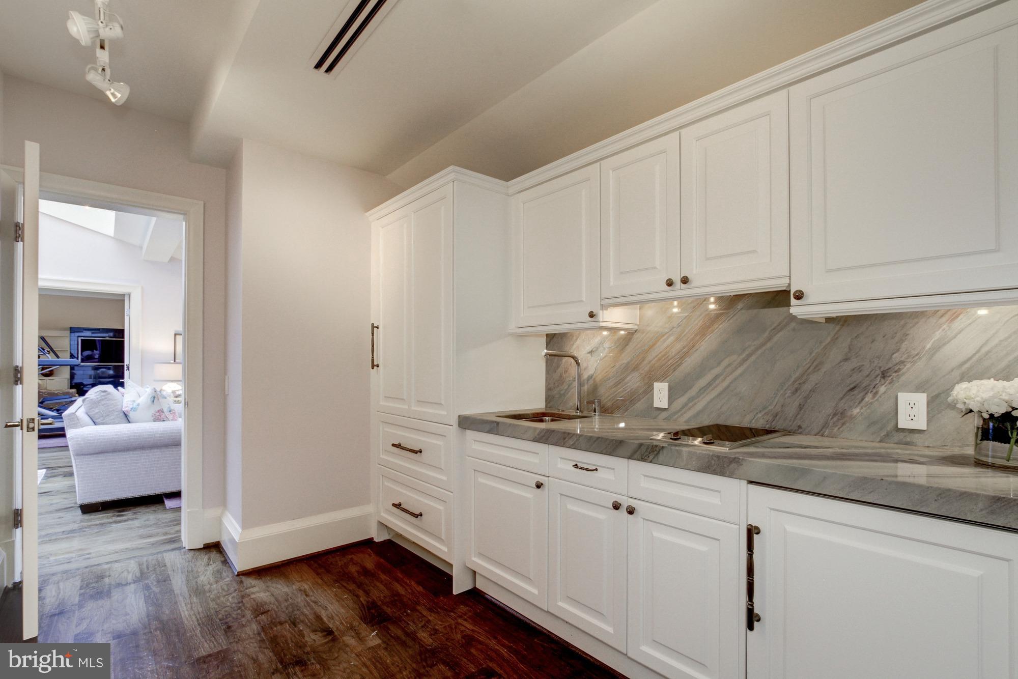 GEORGETOWN - Residential