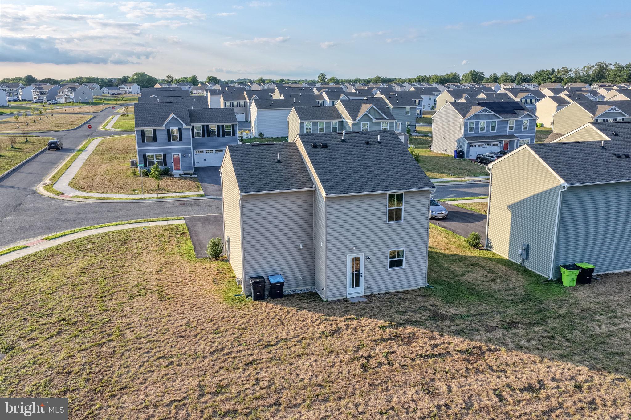 STONINGTON - Residential