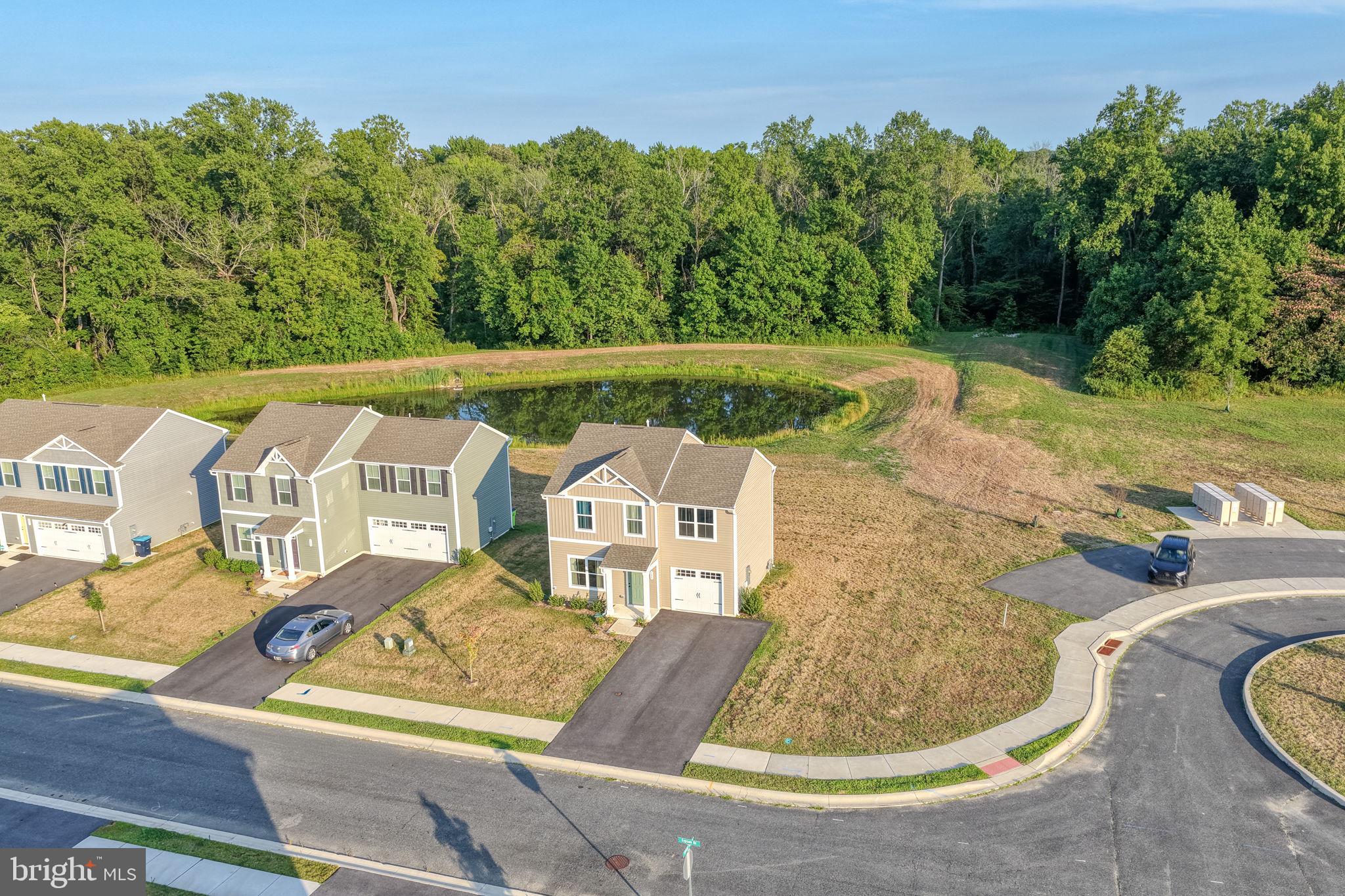 STONINGTON - Residential