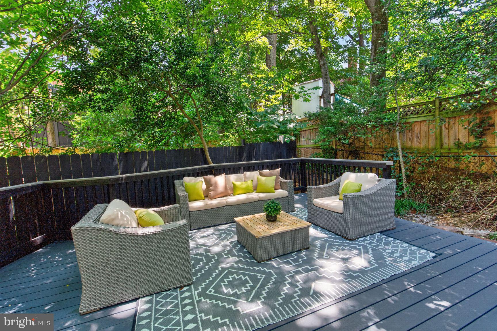 CHAIN BRIDGE FOREST - Residential