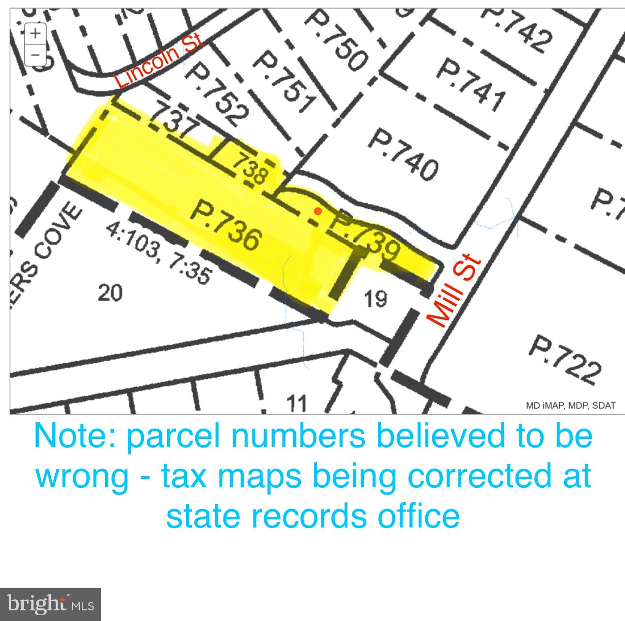 Main image without alt text