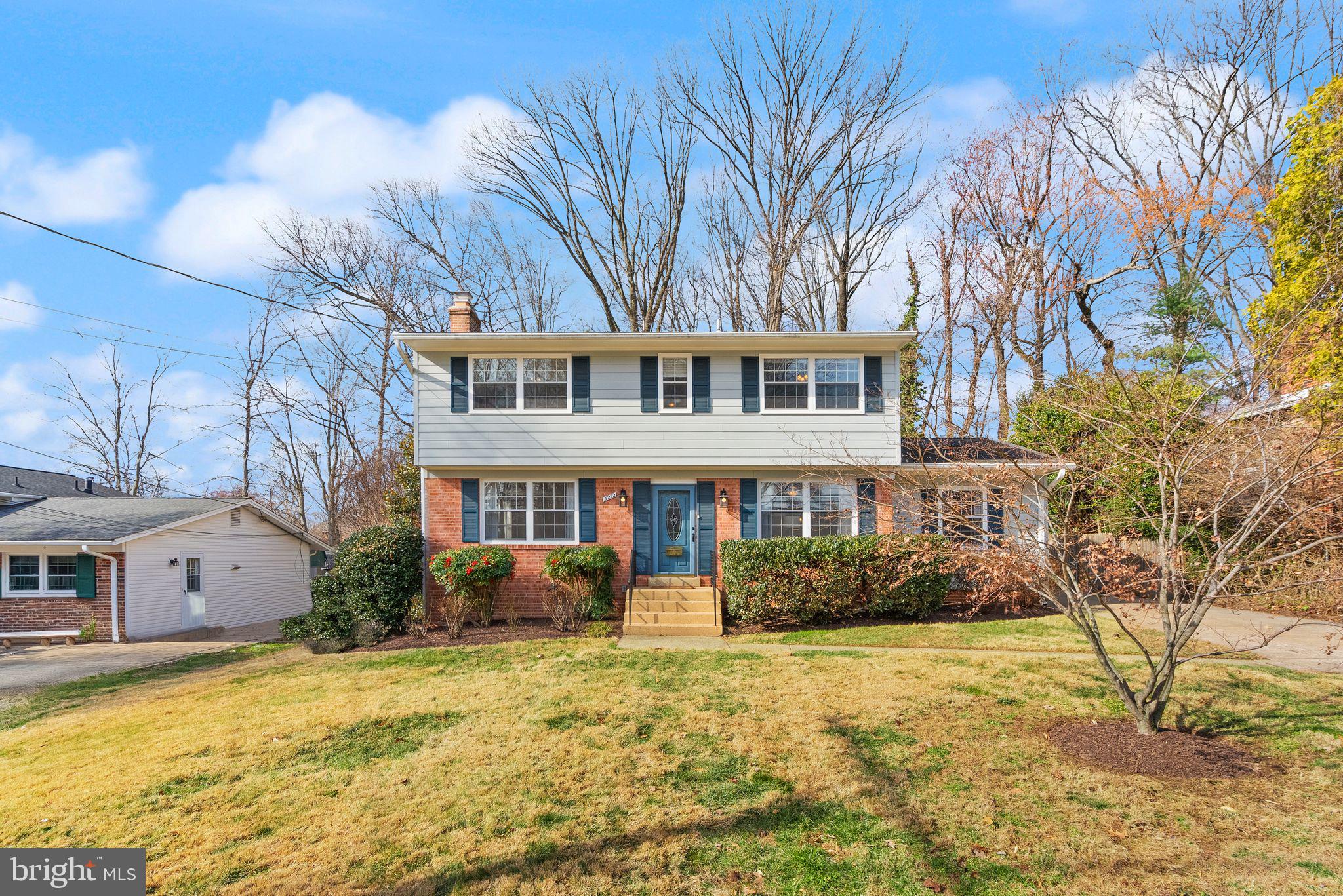 MOSBY WOODS - Residential