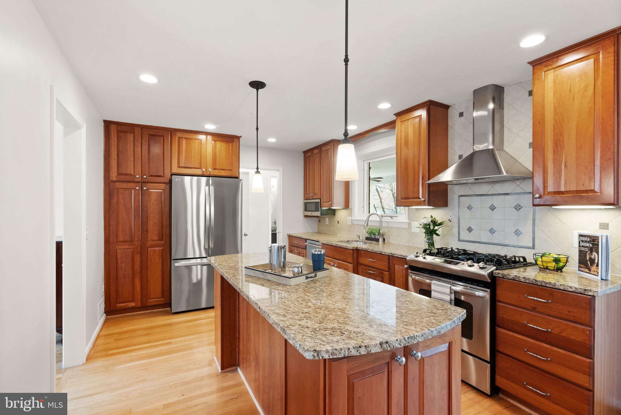 MOSBY WOODS - Residential