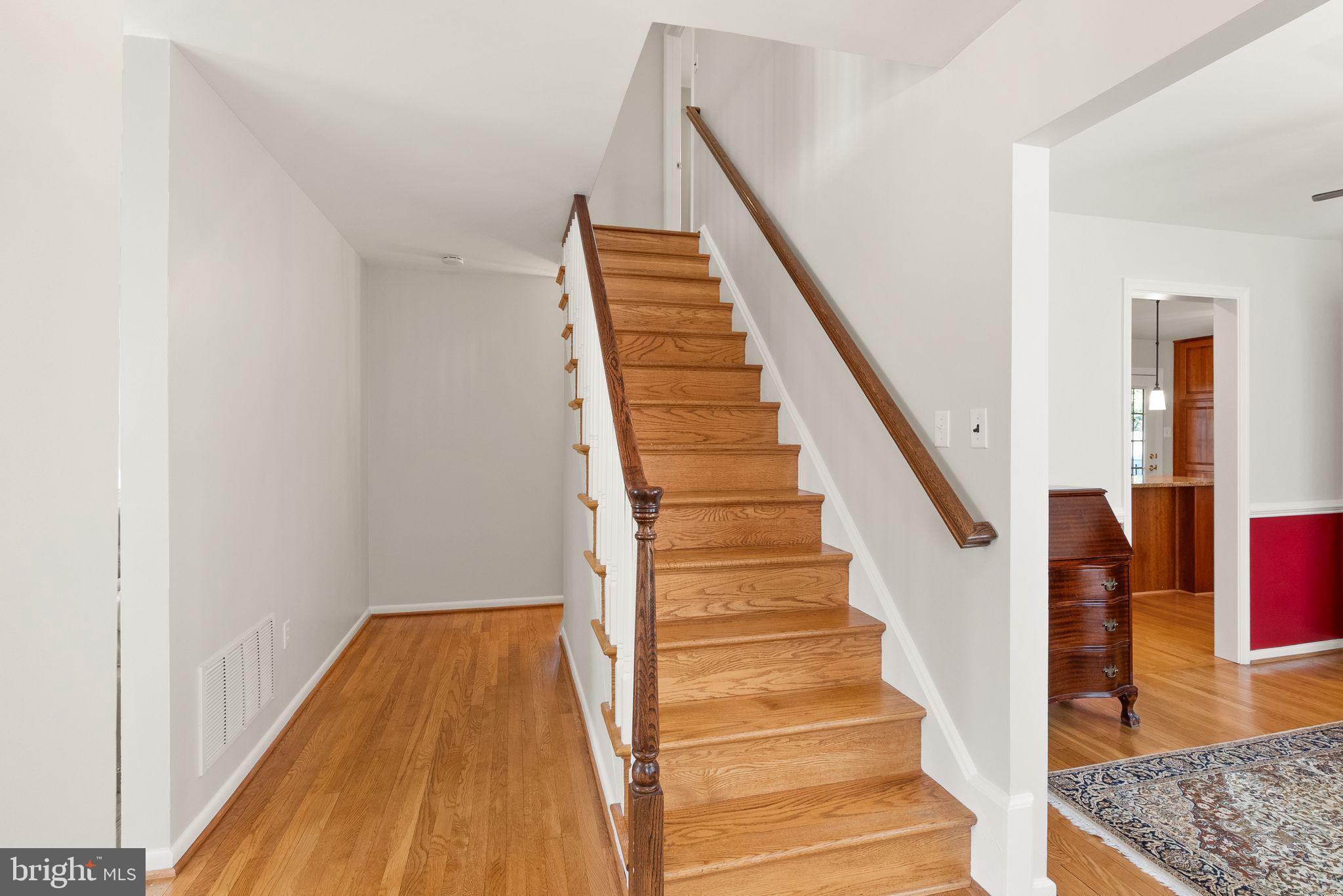 MOSBY WOODS - Residential