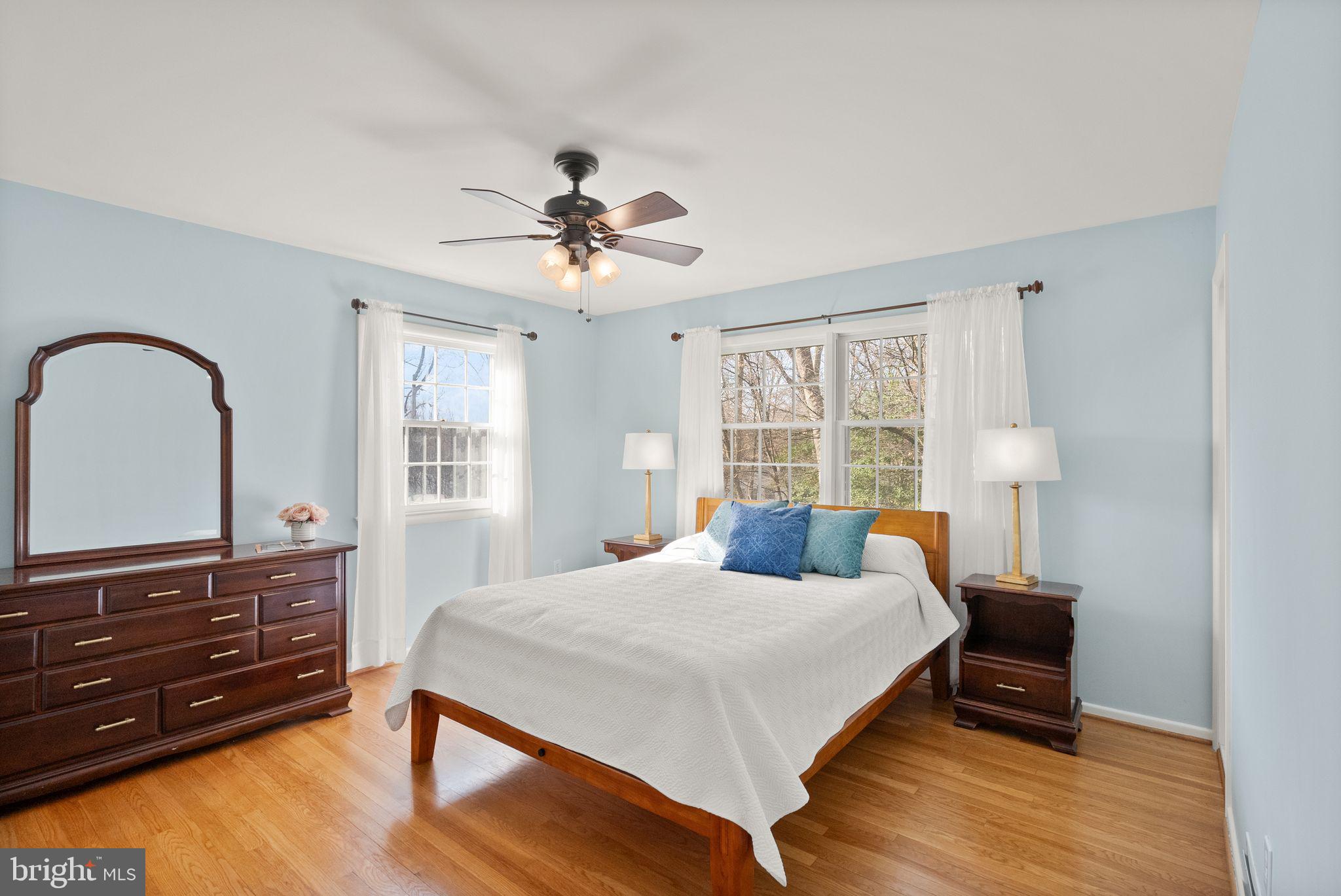 MOSBY WOODS - Residential