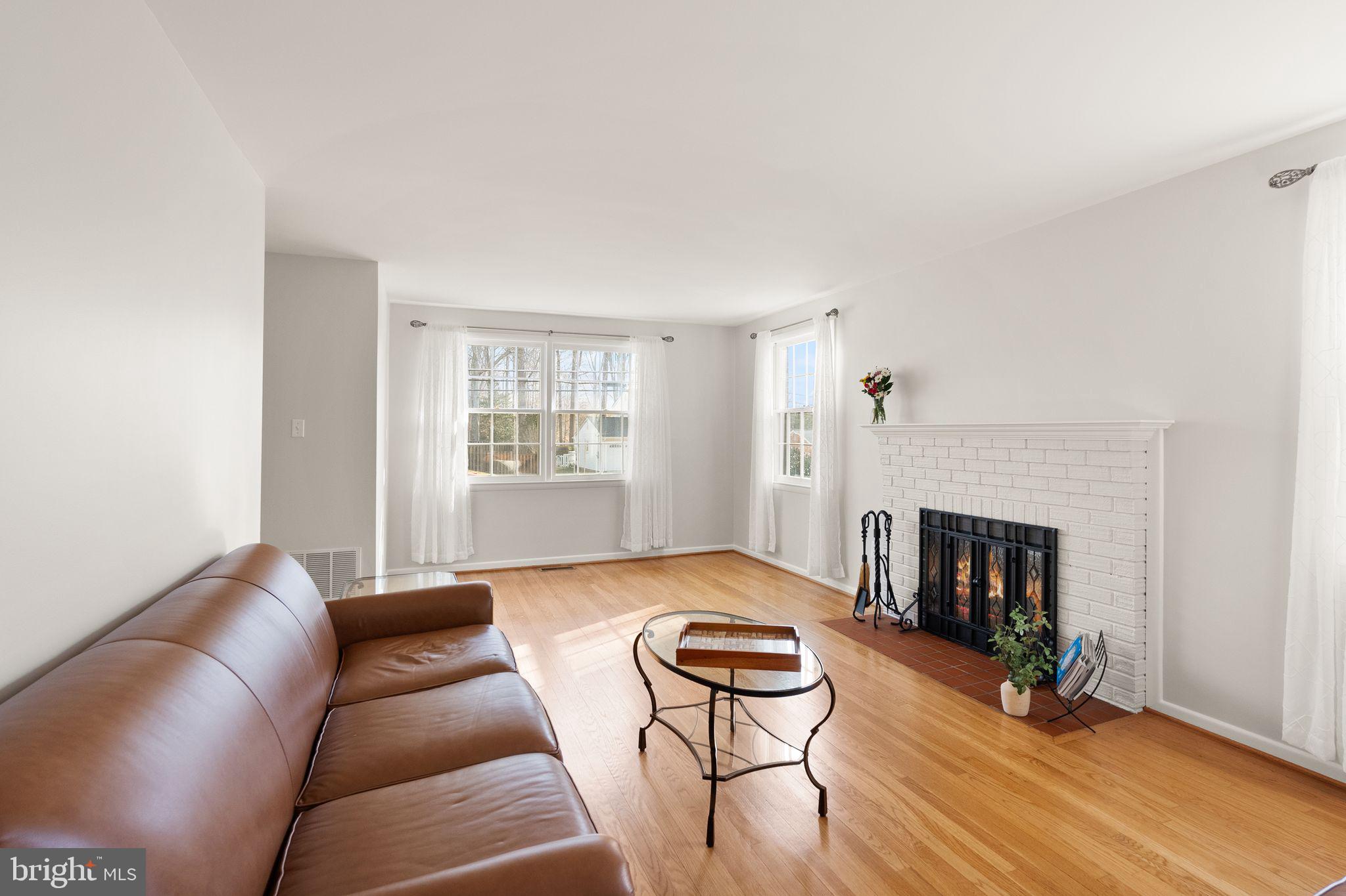 MOSBY WOODS - Residential