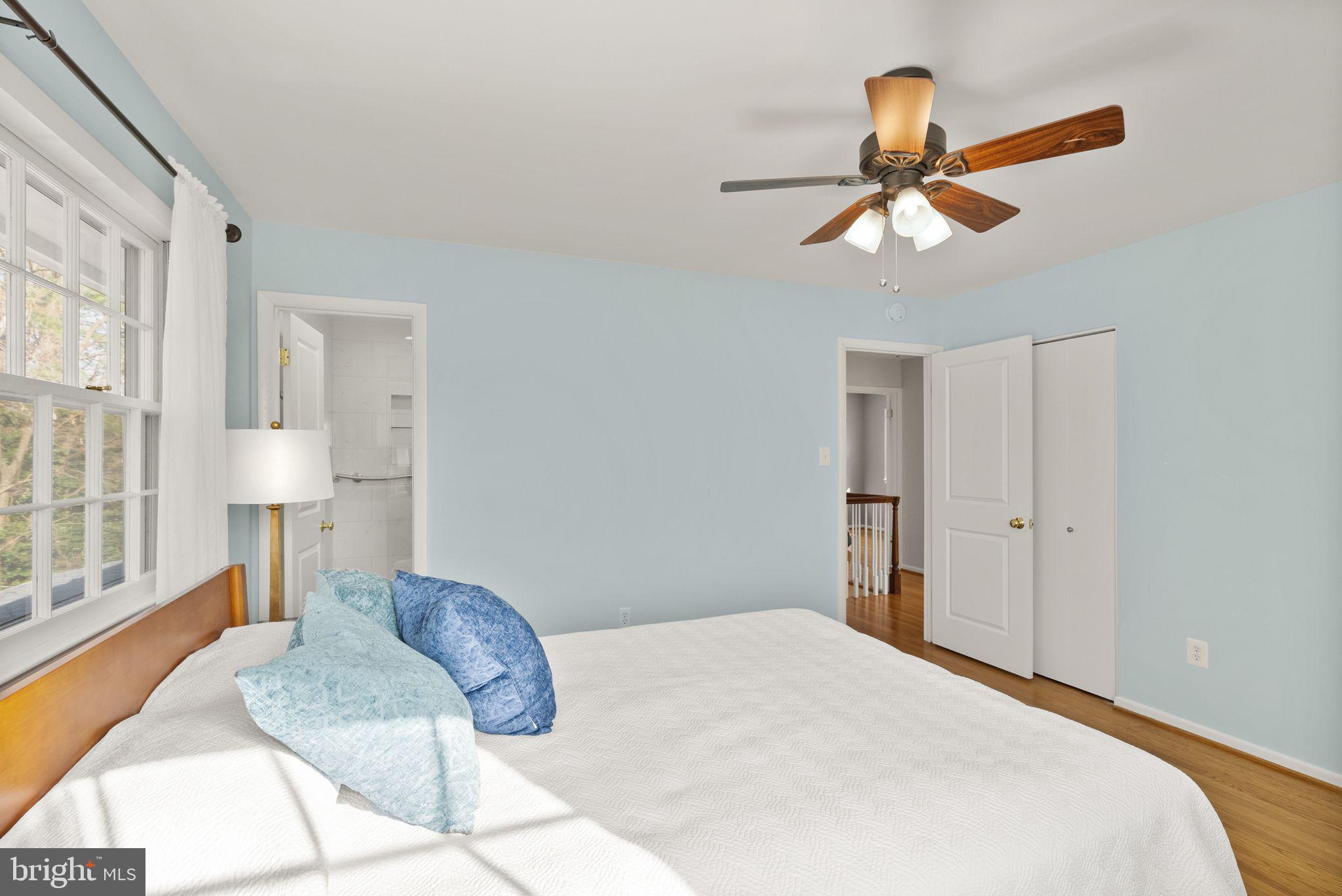 MOSBY WOODS - Residential