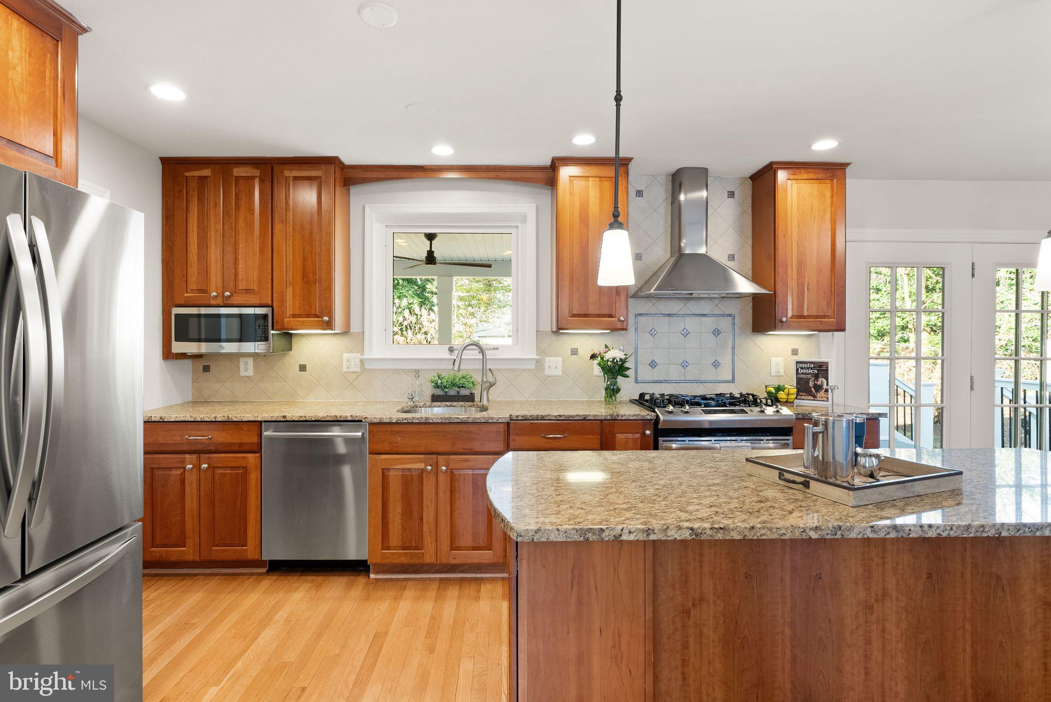 MOSBY WOODS - Residential