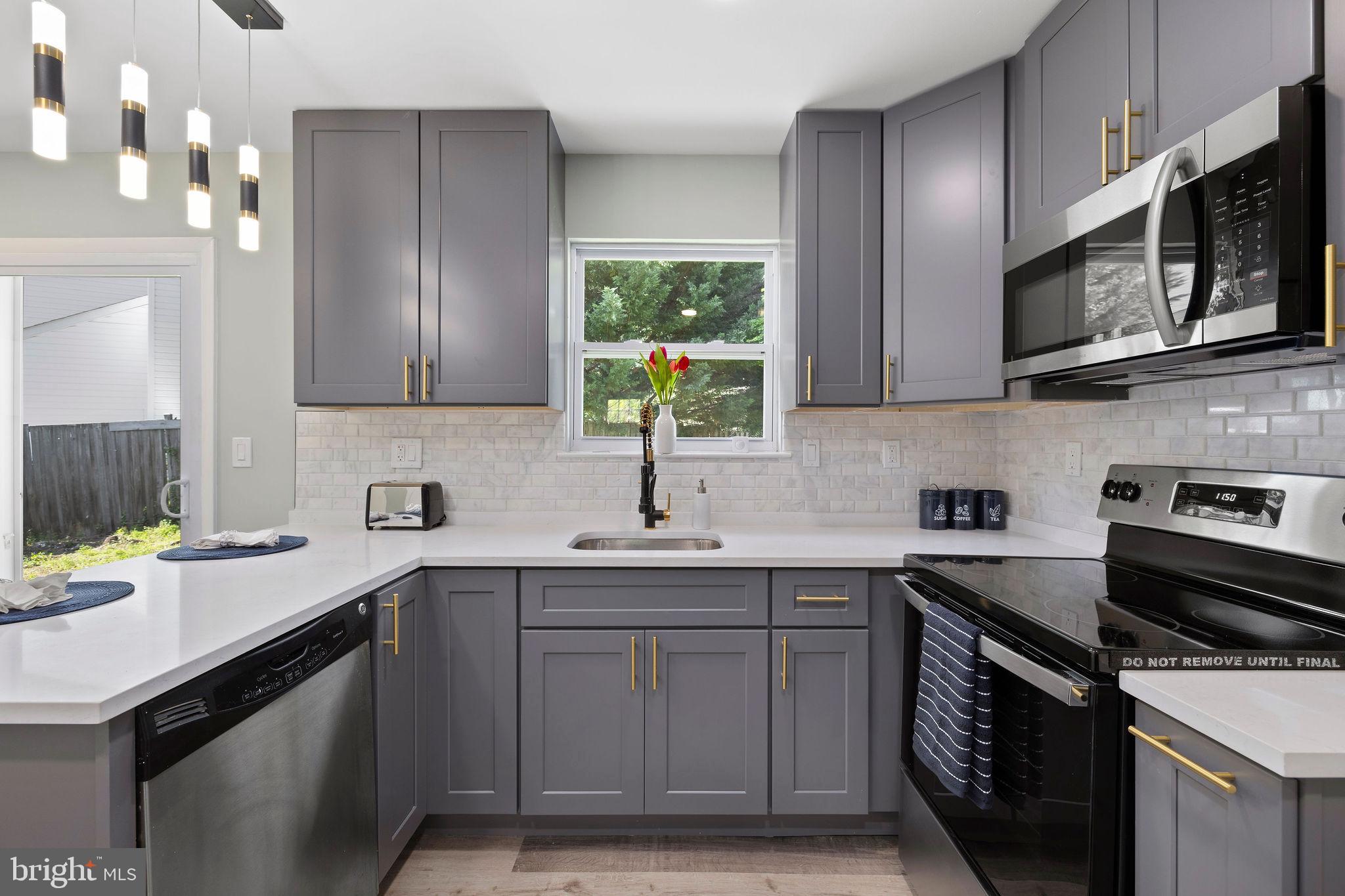 MARLBORO MEADOWS - Residential