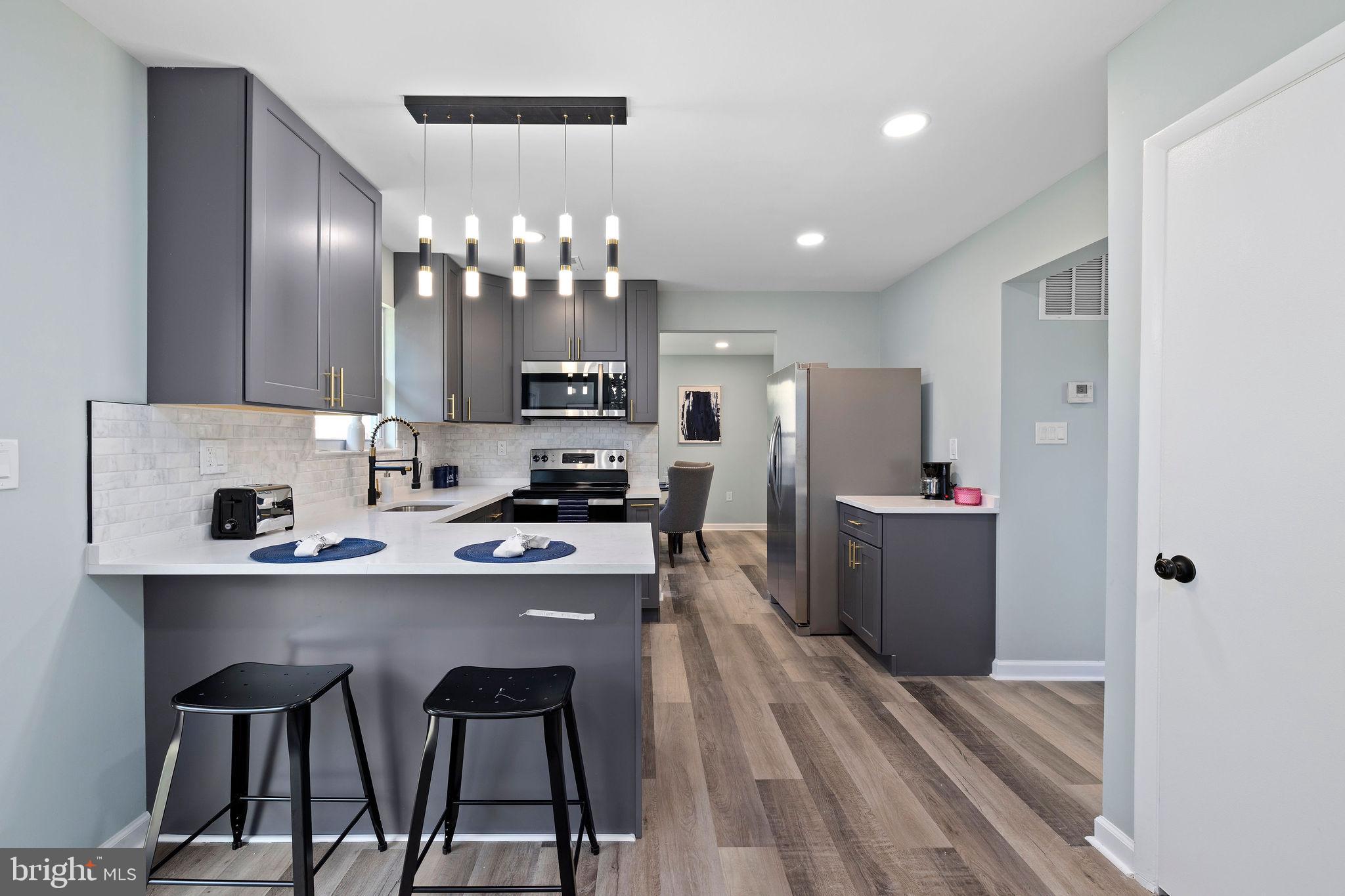 MARLBORO MEADOWS - Residential