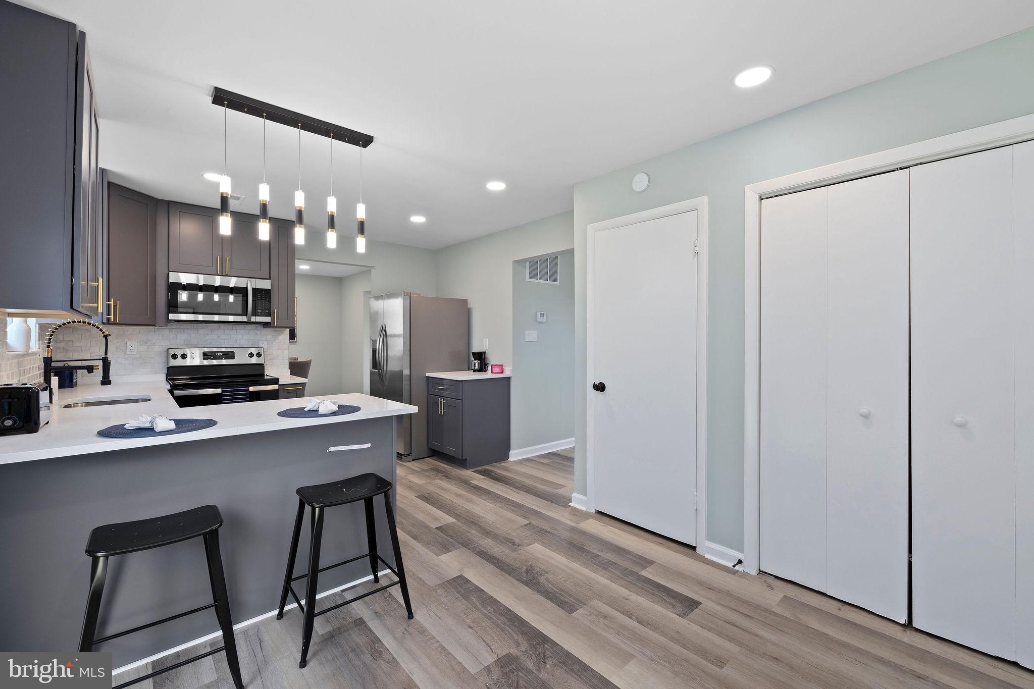 MARLBORO MEADOWS - Residential