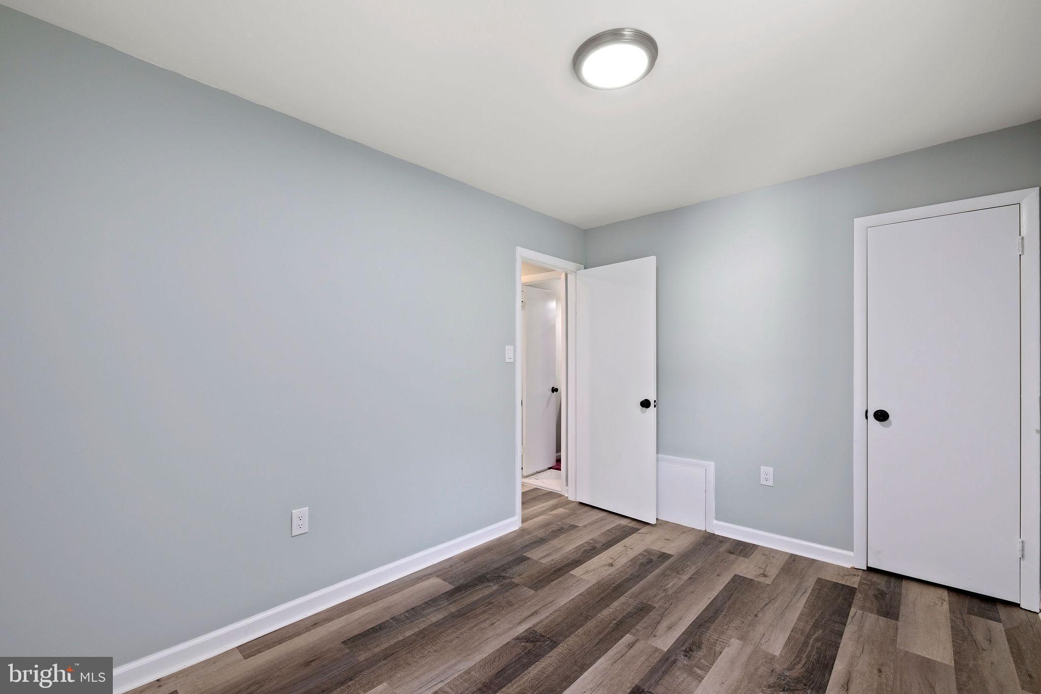 MARLBORO MEADOWS - Residential