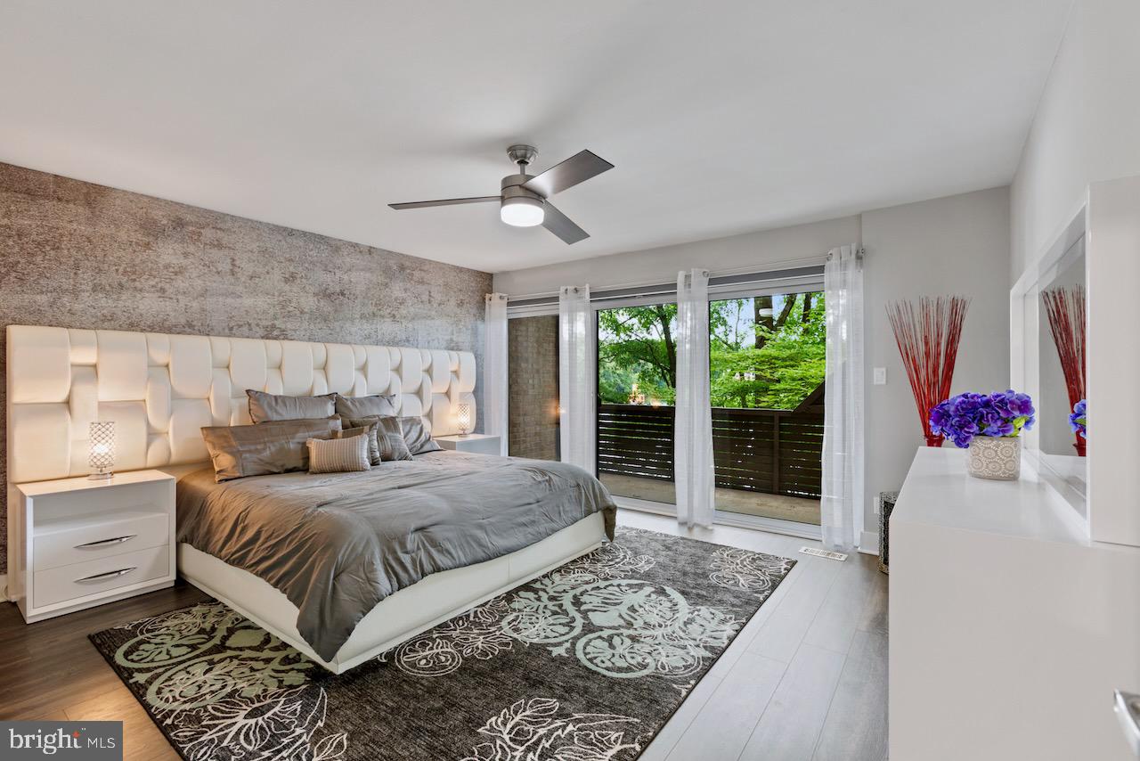 HARBOR POINT - Residential Lease